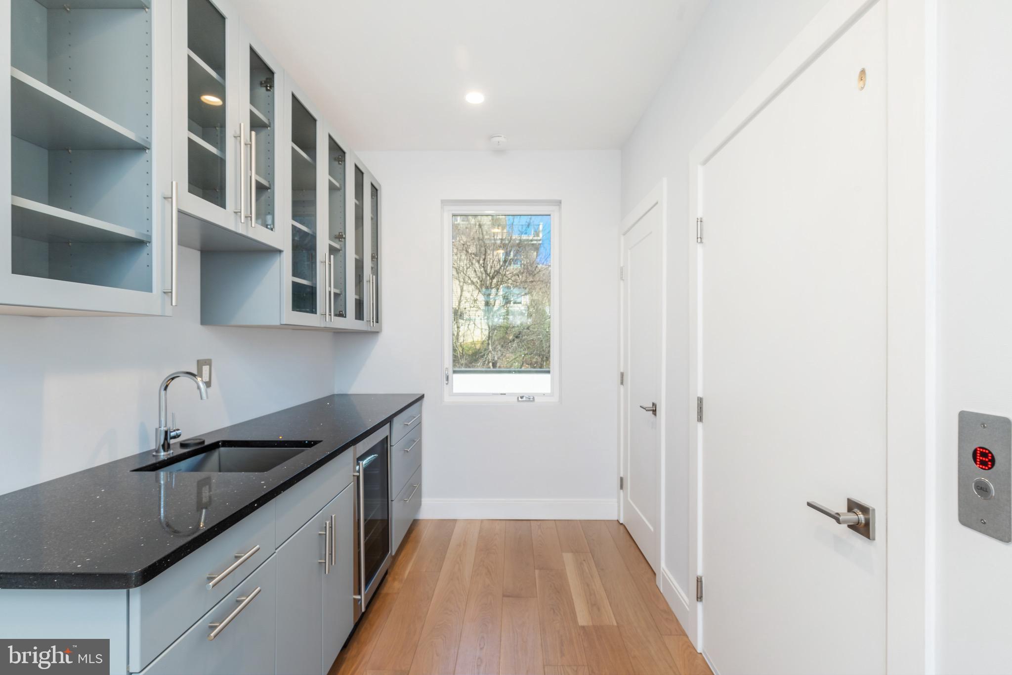 MANAYUNK - Residential