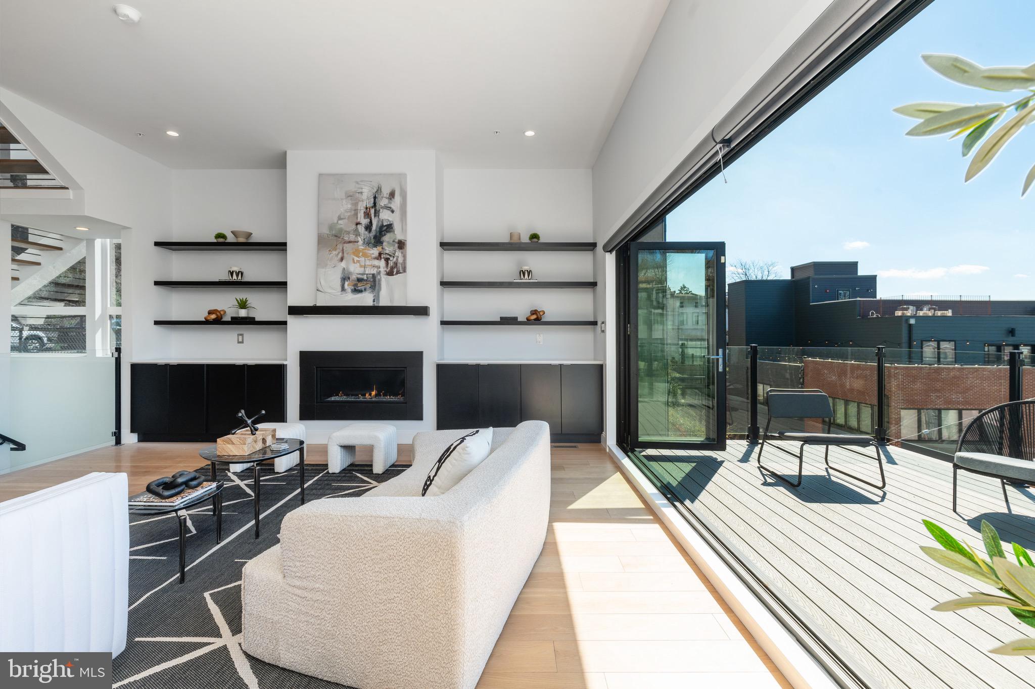 MANAYUNK - Residential