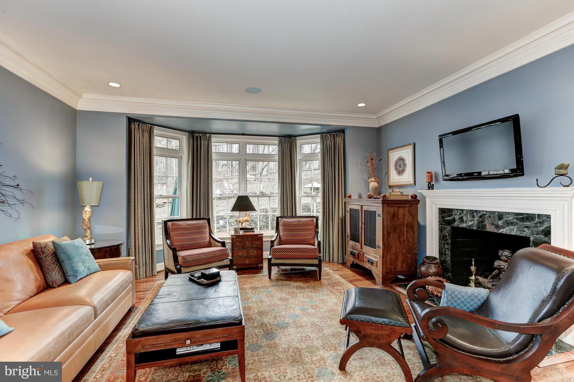 GEORGETOWN - Residential