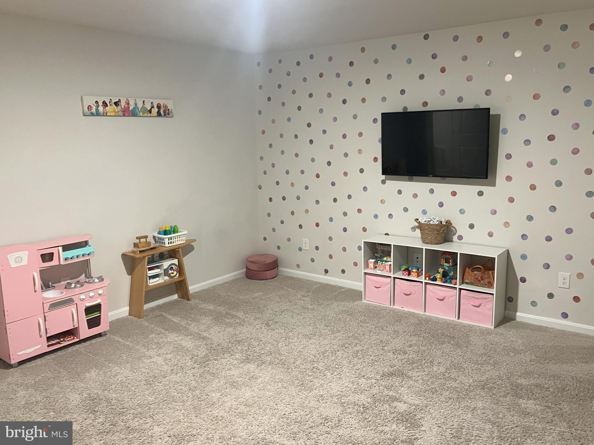 BERKELEY RIDGE - Residential