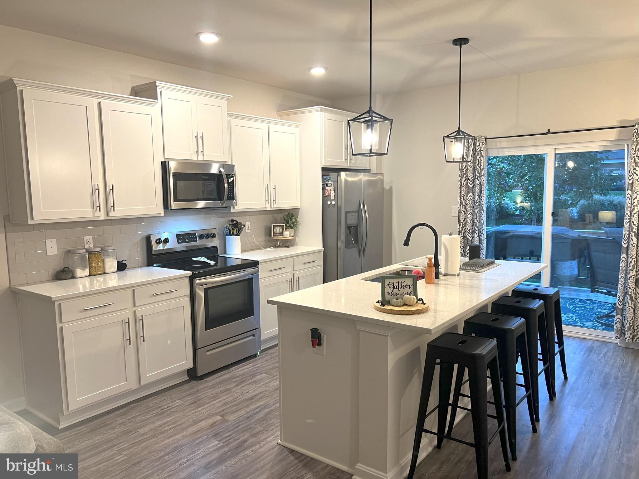 BERKELEY RIDGE - Residential