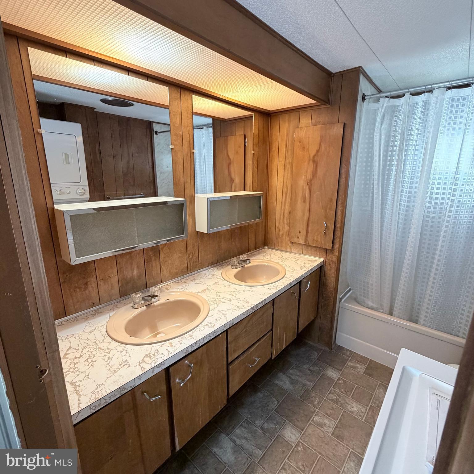 HAMILTON TWP - Residential