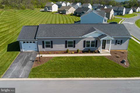 Condo For Sale - 230 Fawn Valley Road<br/> STATE COLLEGE, PA 16803