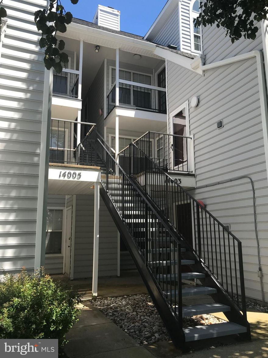 Top floor loft with cathedral ceilings in highly sought after Laurel. Recently updated and painted, updated kitchen fixtures and energy efficient fixtures in bathroom, newer H/W heater and A/C. Washer/Dryer, fireplace, balcony off living area and huge storage in loft. Elegant neighborhood conveniently located between D.C. and Baltimore. Minutes to shopping and restaurants, I-95, BW Parkway, MARC.