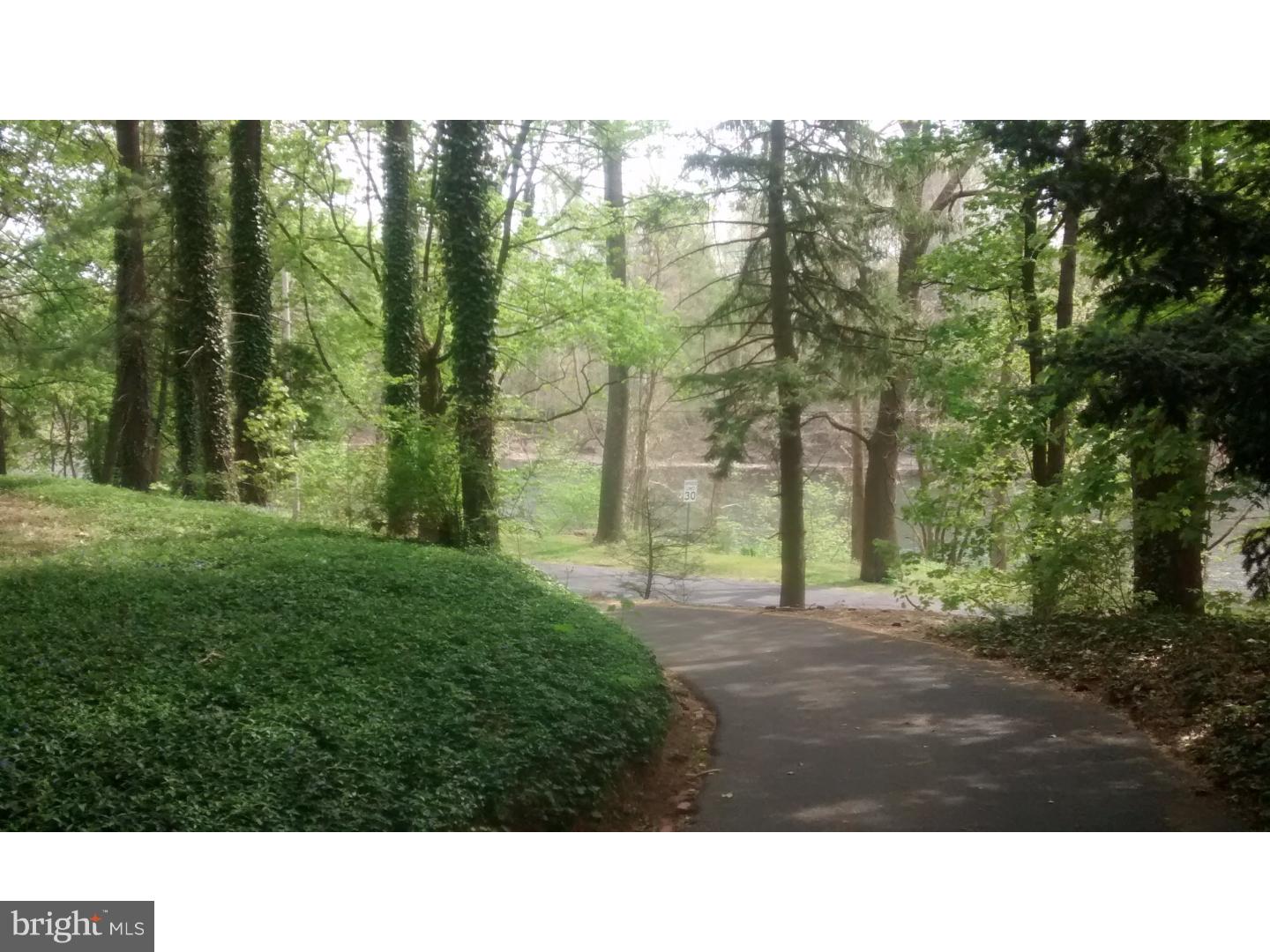 RIVERVIEW PARK - Residential