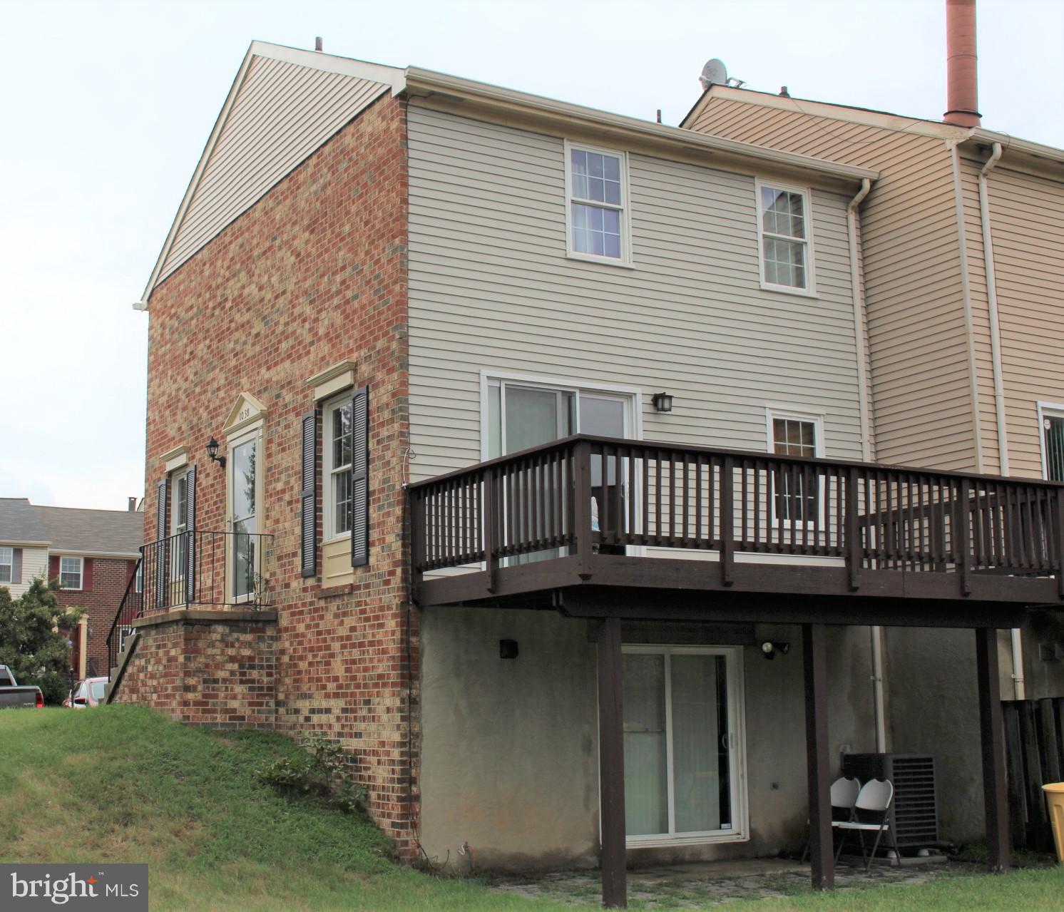 ELIZABETHS LANDING - Residential