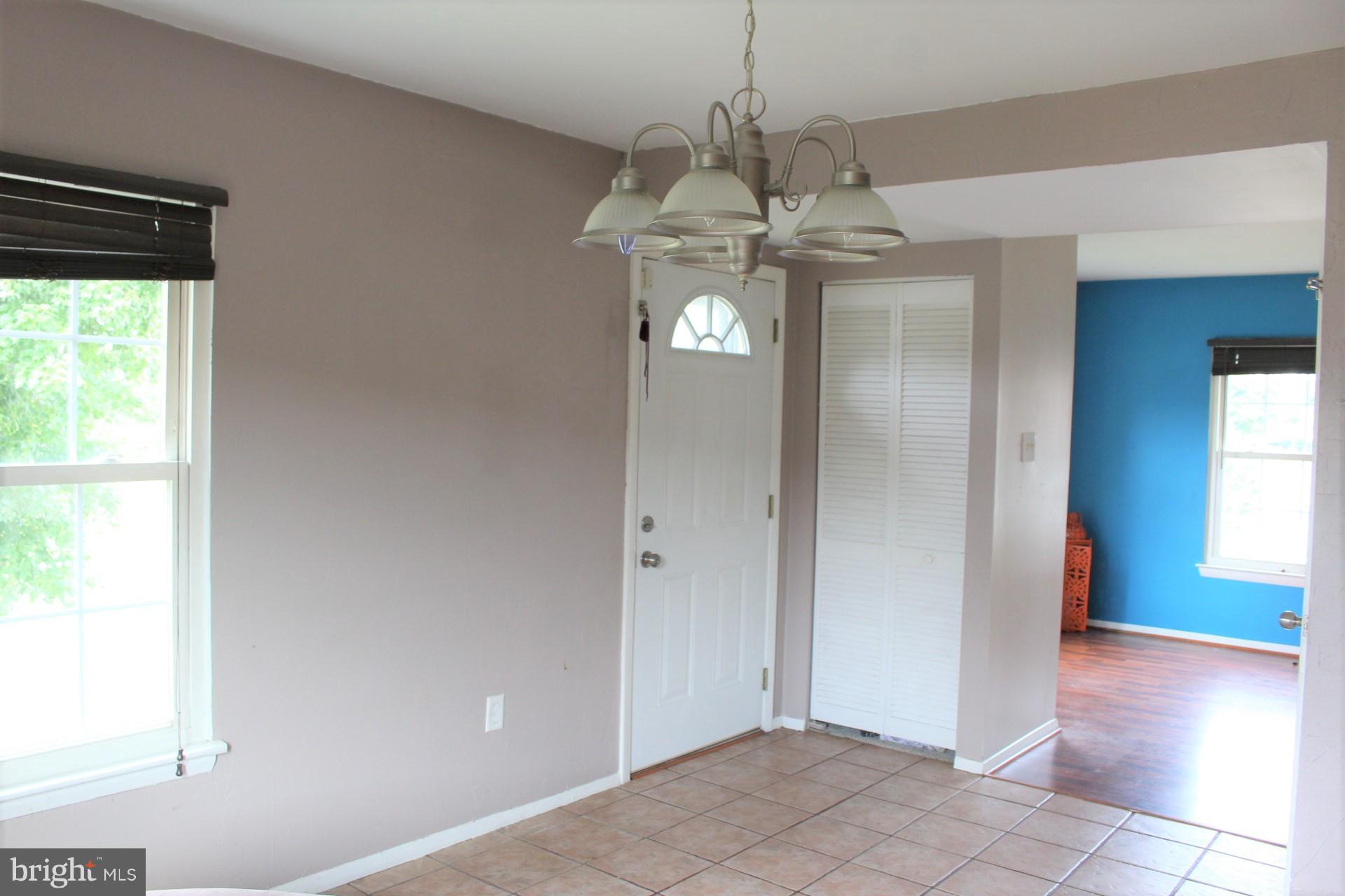 ELIZABETHS LANDING - Residential