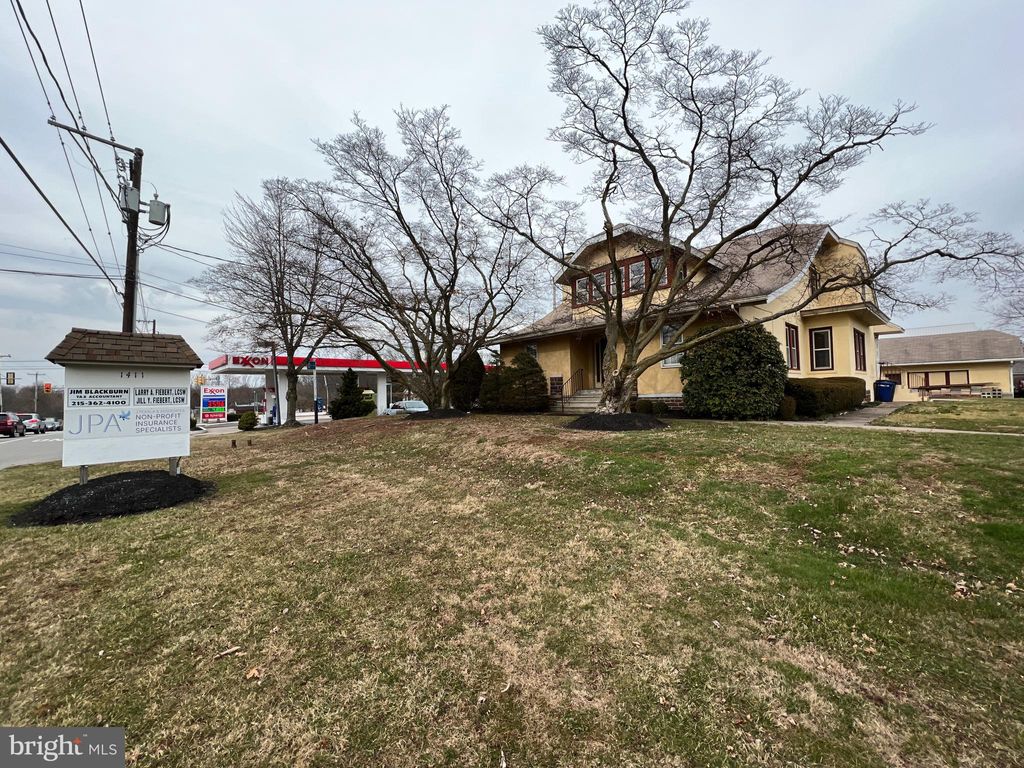 Photo of 1411 Welsh Road #UNIT - D, LANSDALE, PA 19446 (MLS # PAMC2137402)