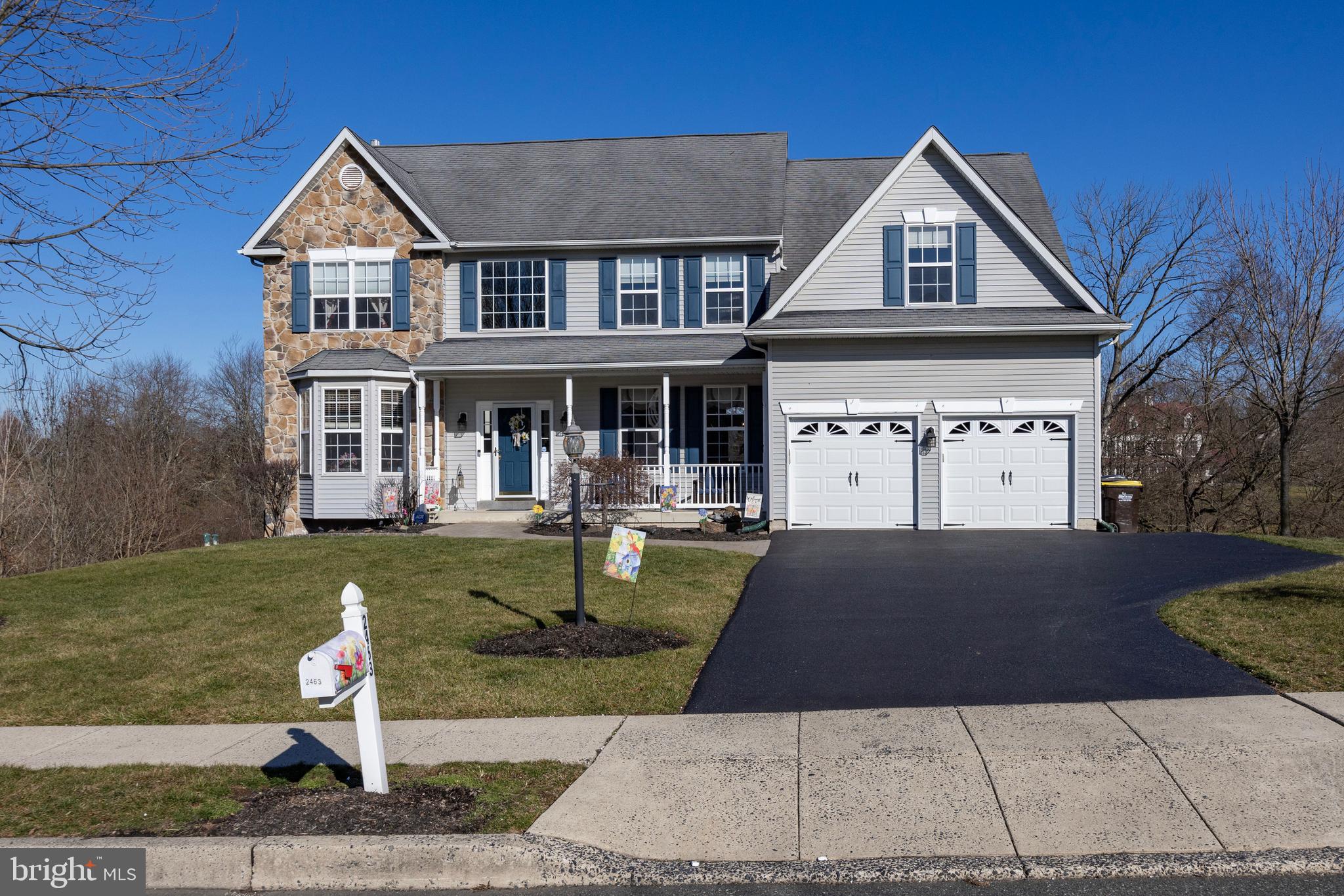 BELLA VISTA - Residential