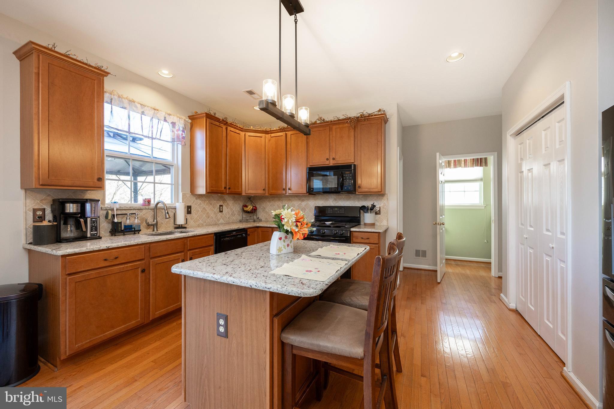 BELLA VISTA - Residential