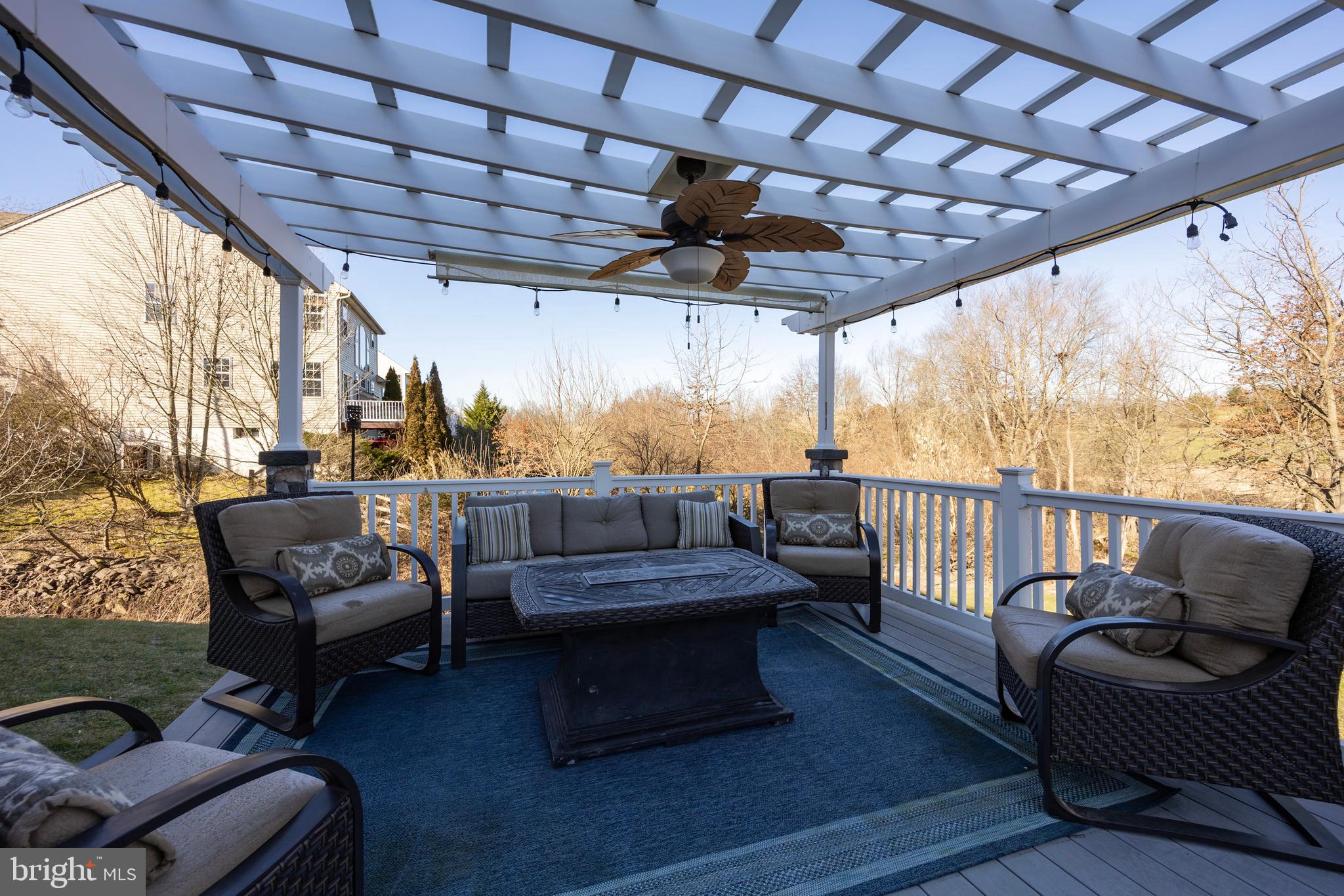 BELLA VISTA - Residential