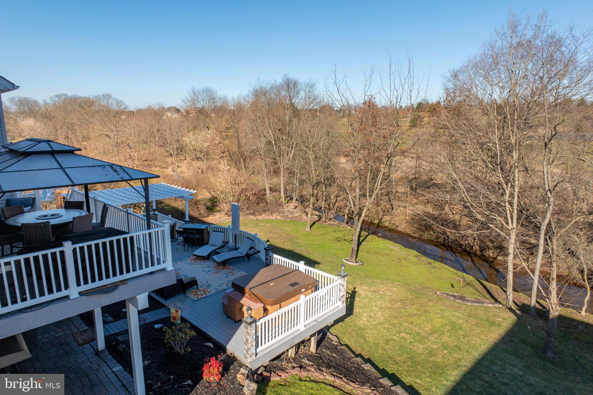 BELLA VISTA - Residential