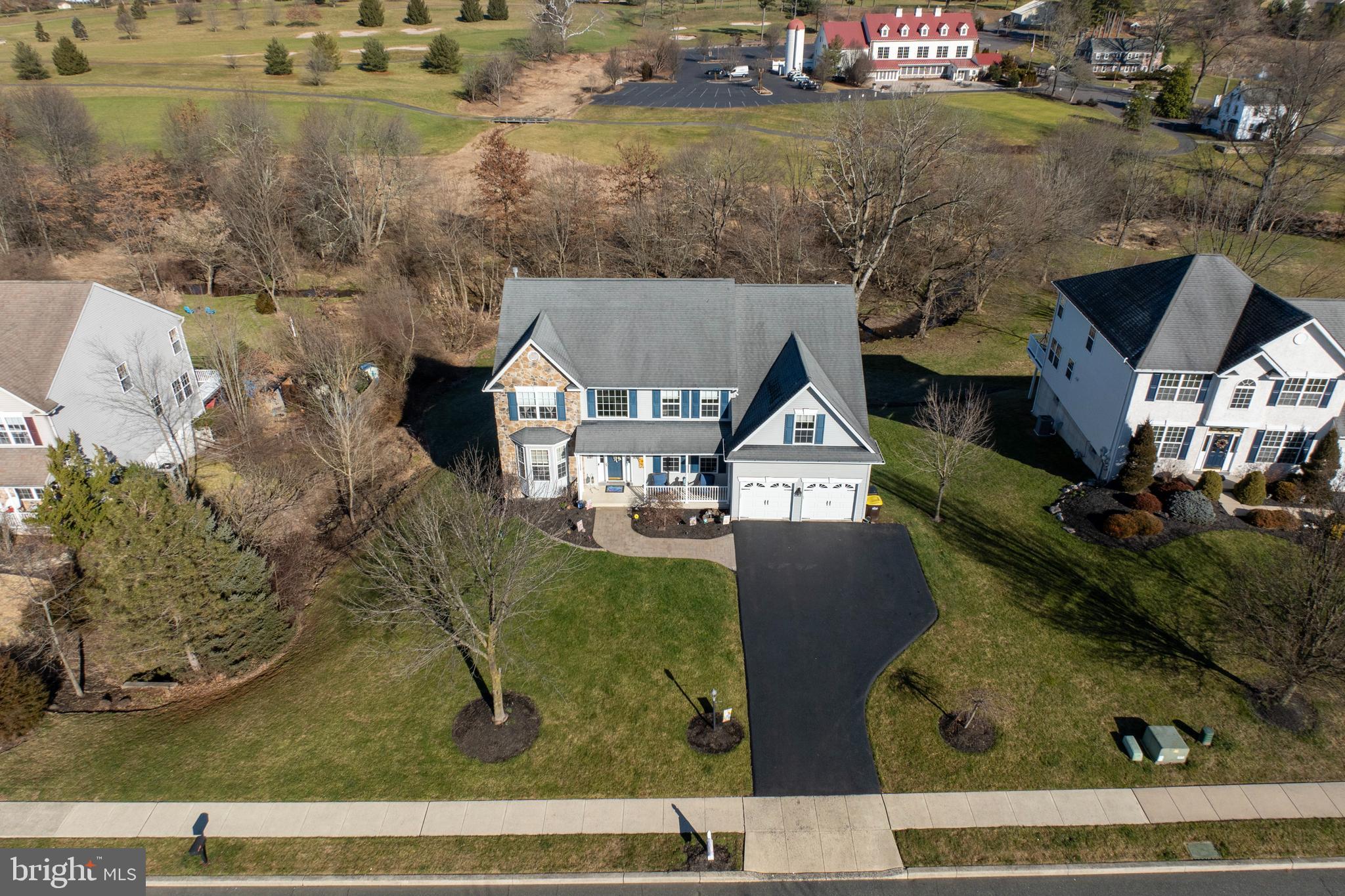 BELLA VISTA - Residential