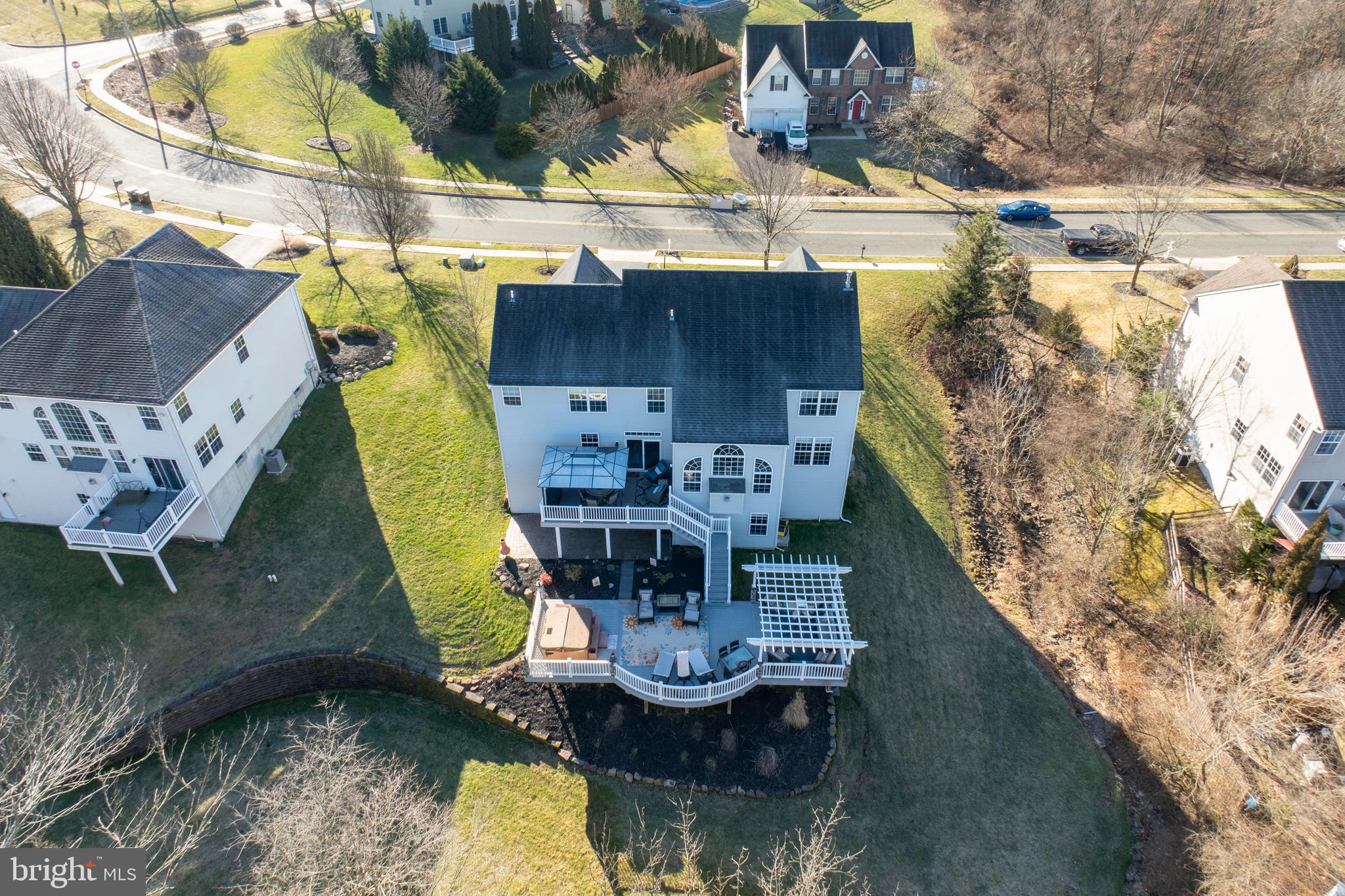 BELLA VISTA - Residential