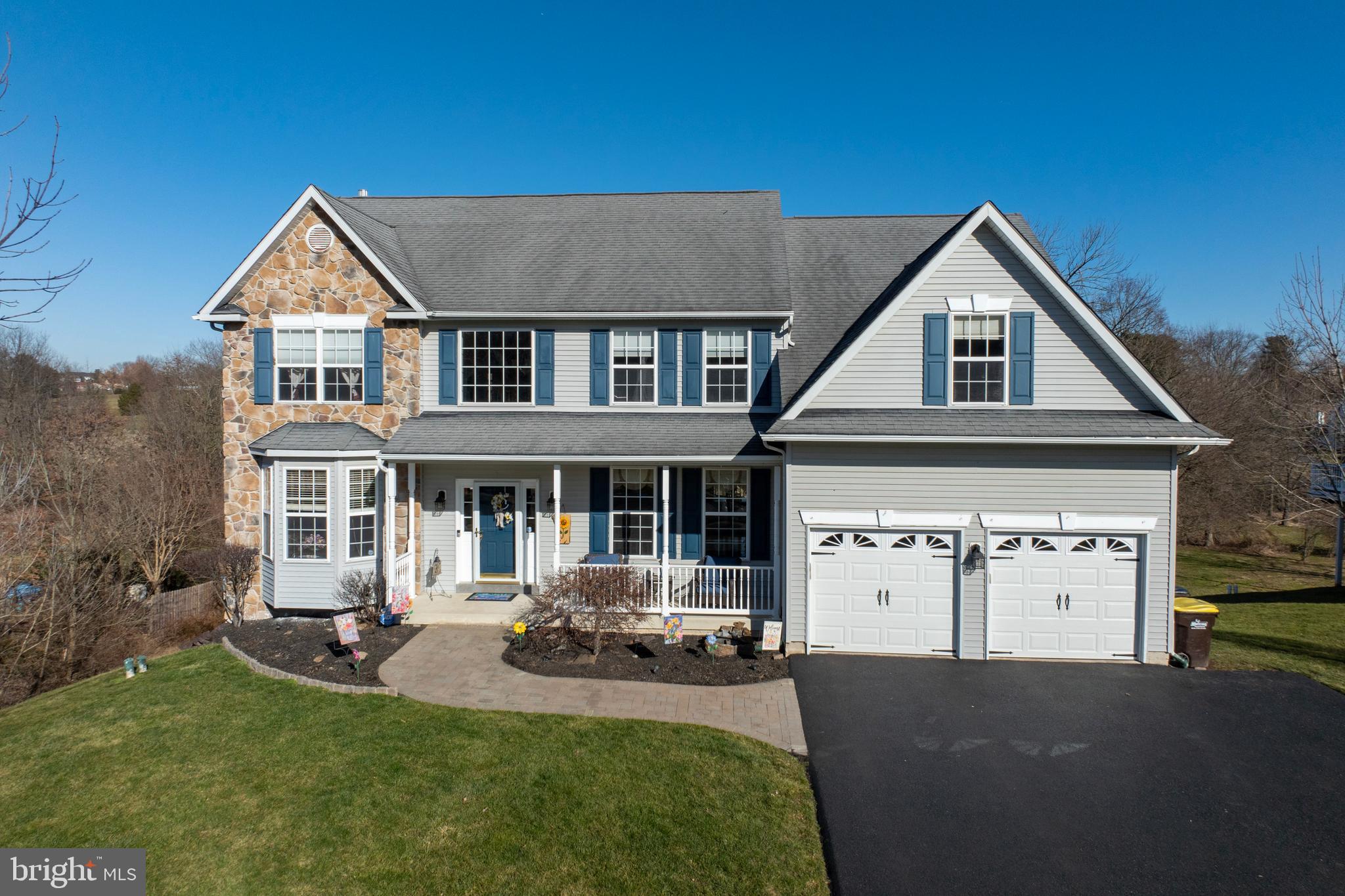 BELLA VISTA - Residential