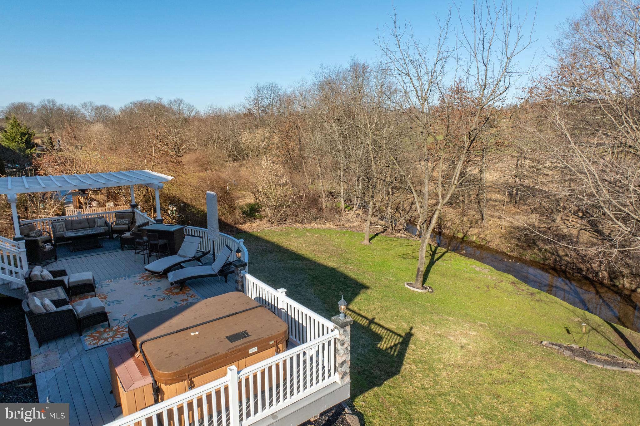 BELLA VISTA - Residential