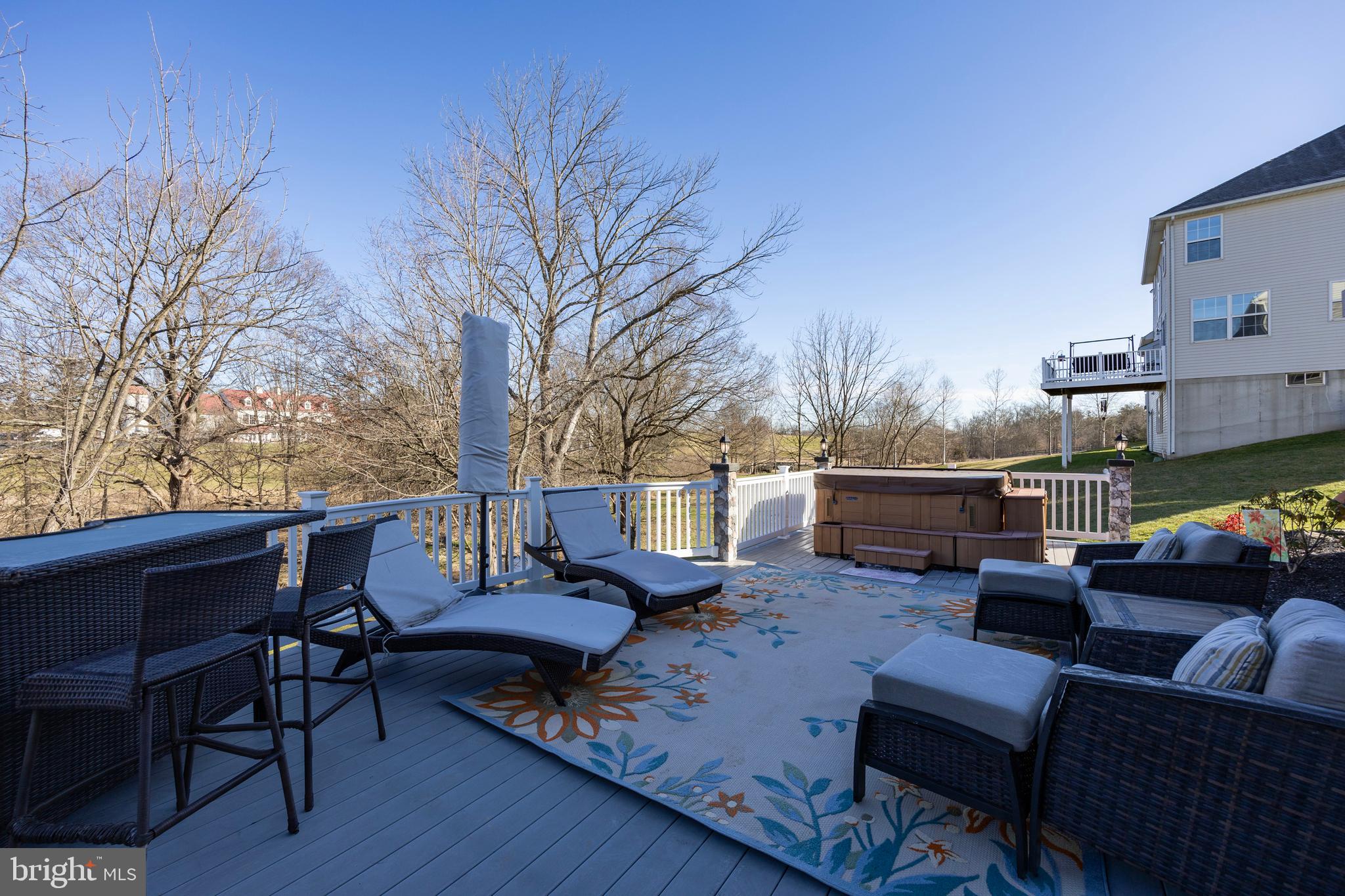 BELLA VISTA - Residential