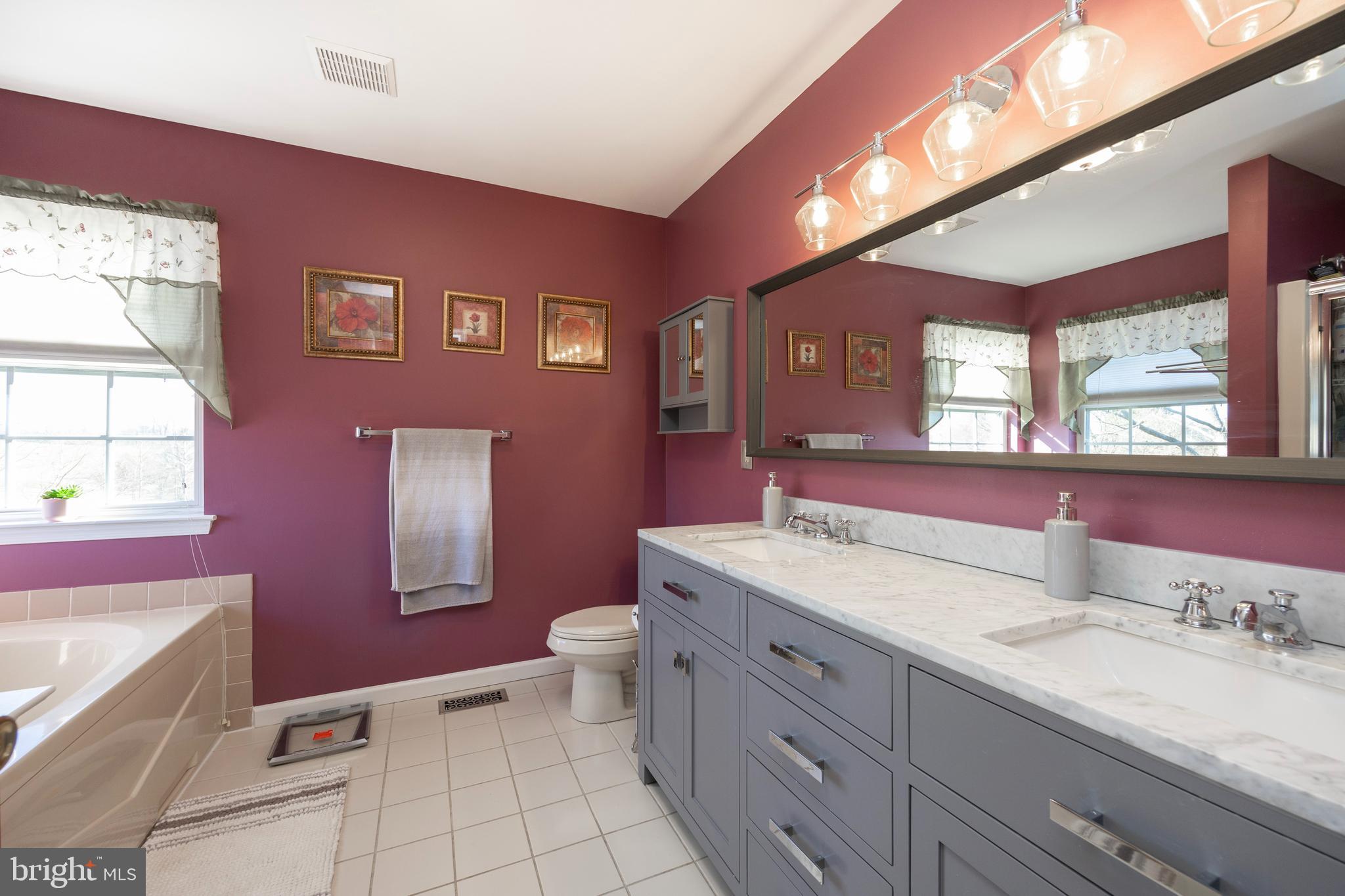 BELLA VISTA - Residential