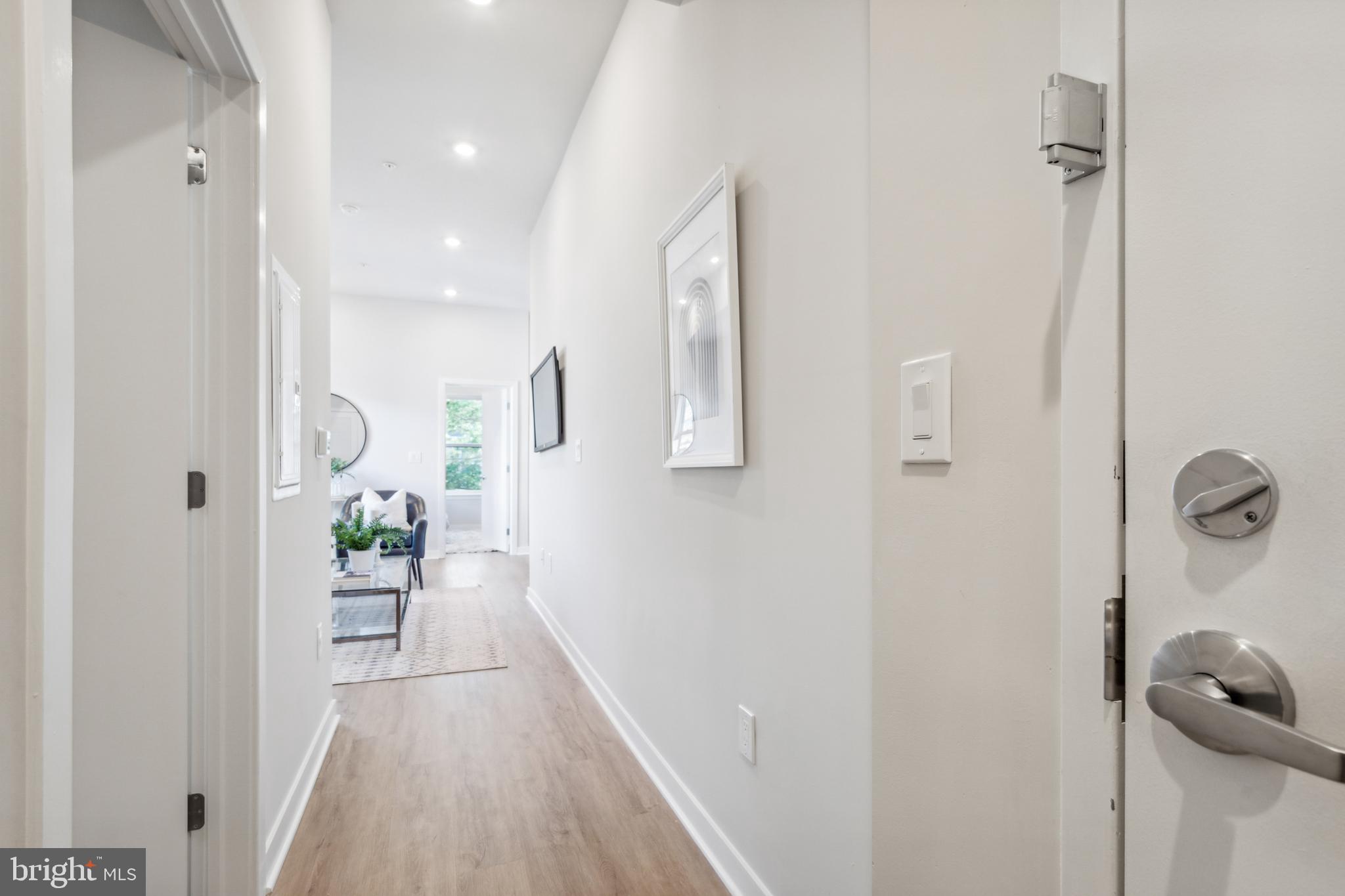 GRAYS FERRY - Residential Lease