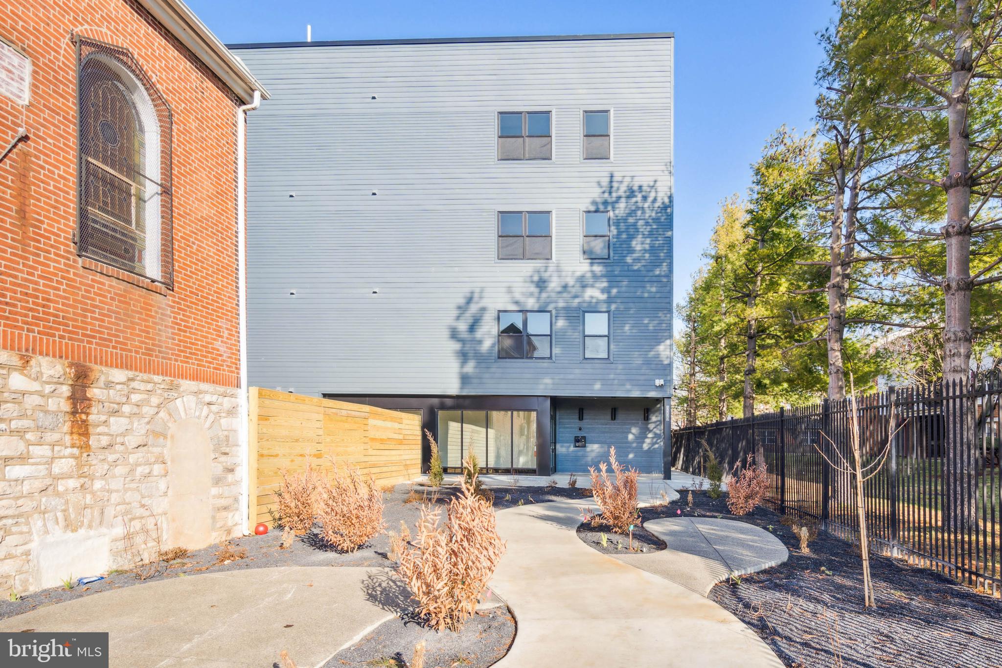 GRAYS FERRY - Residential Lease