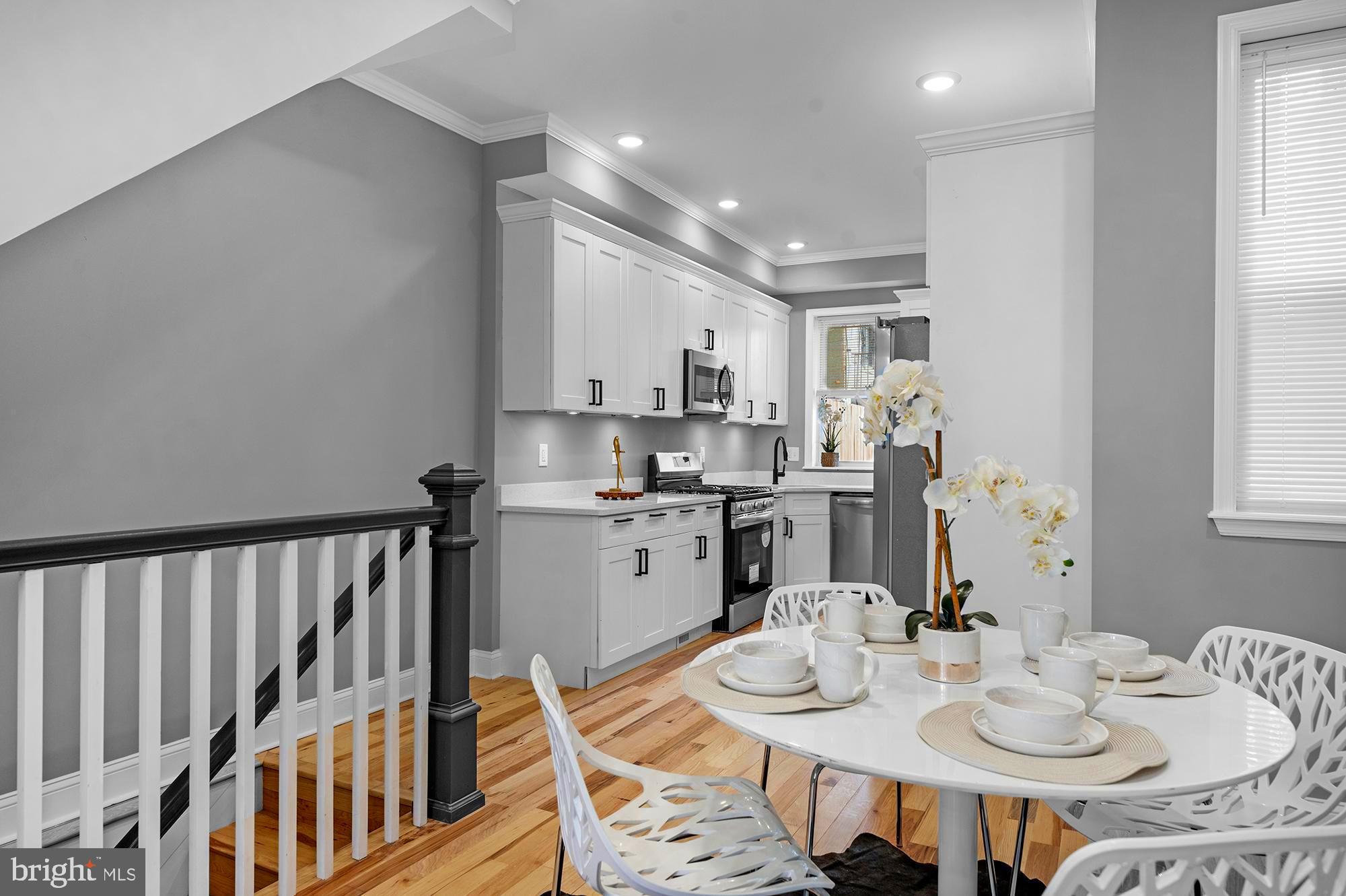 BROADWAY EAST - Residential