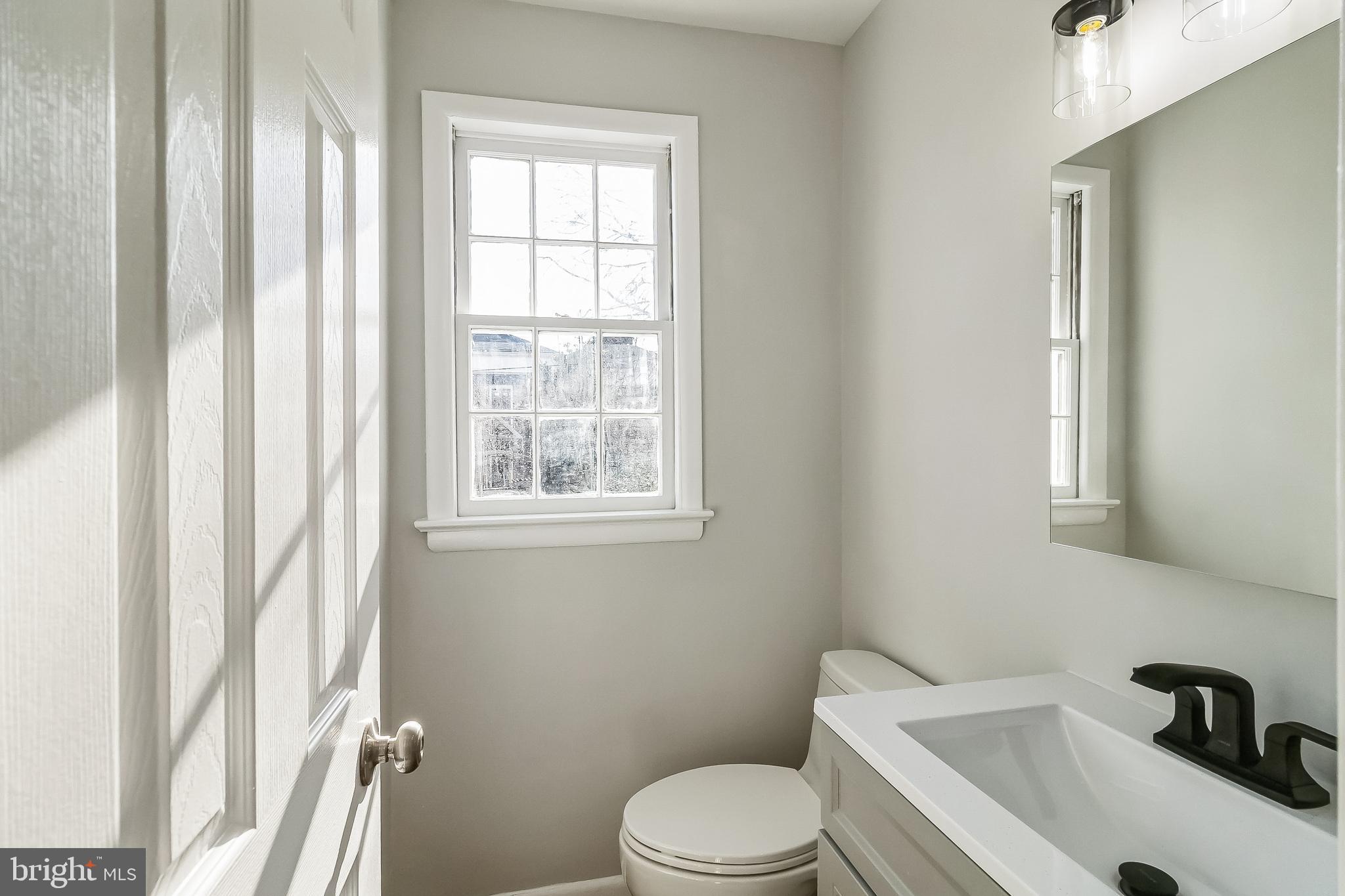 SUNNYSIDE - Residential Lease