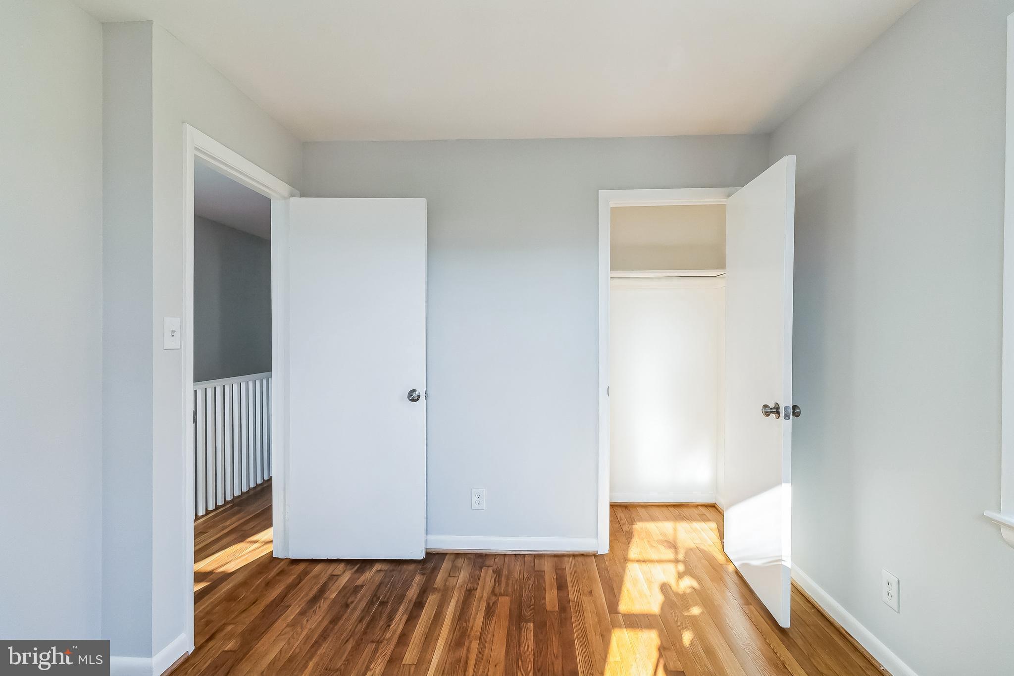 SUNNYSIDE - Residential Lease