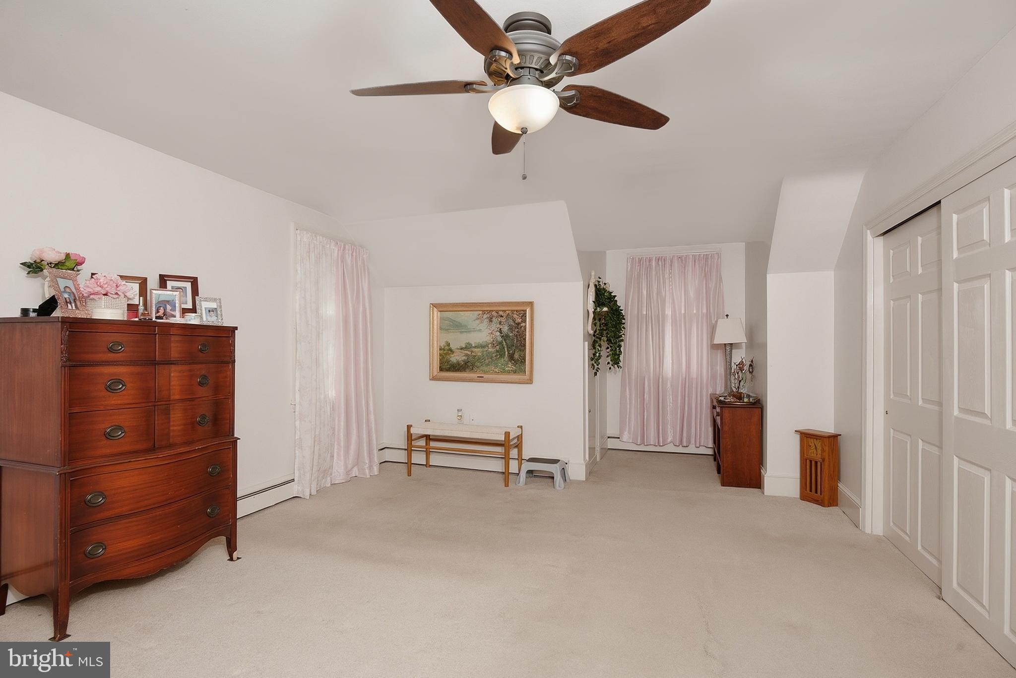 ELKTON - Residential