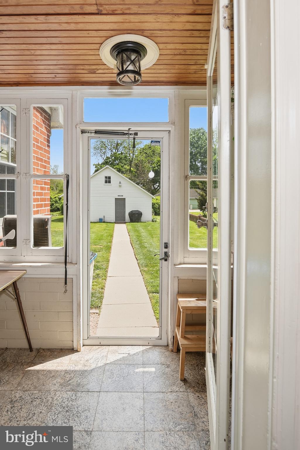 ELKTON - Residential