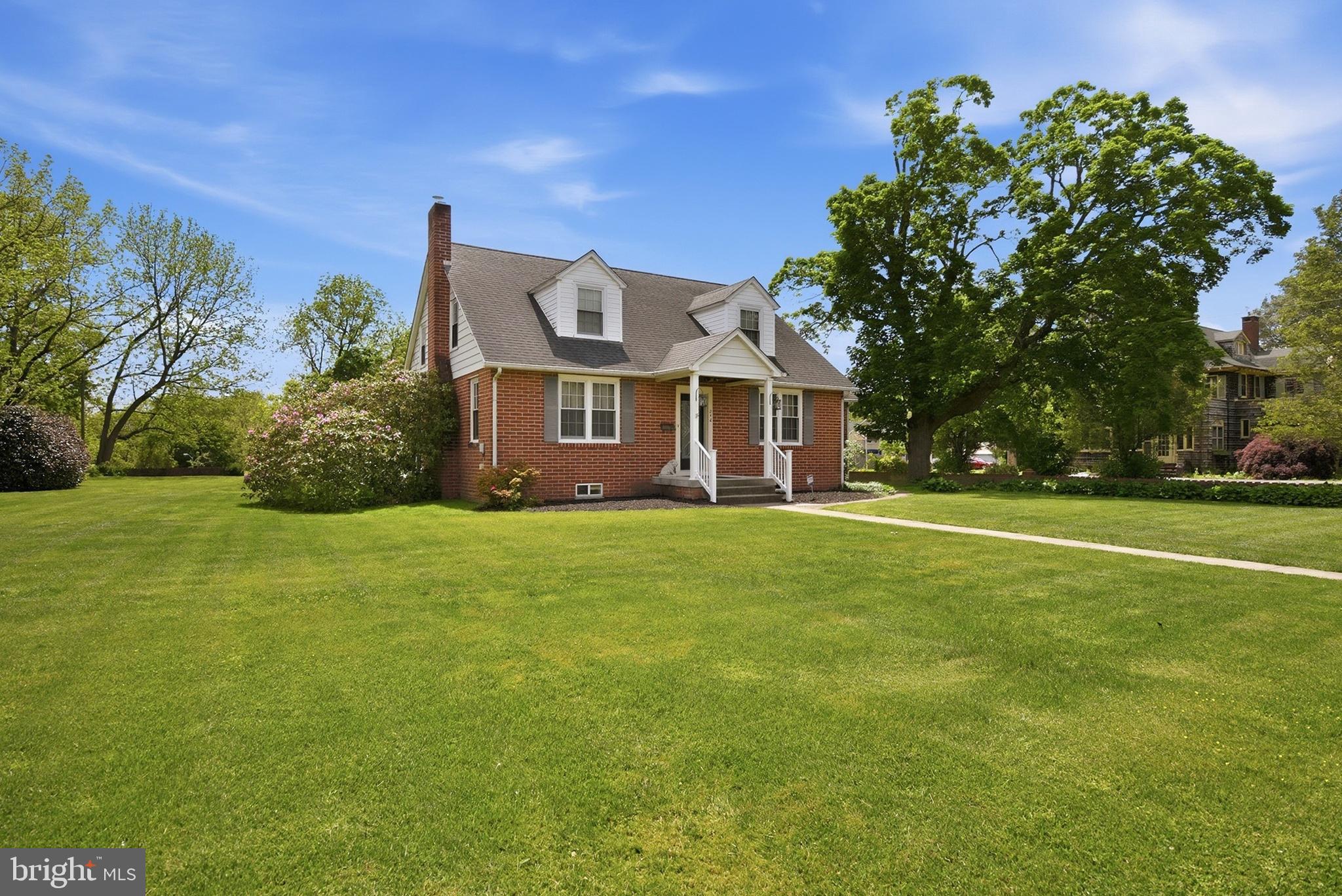 ELKTON - Residential