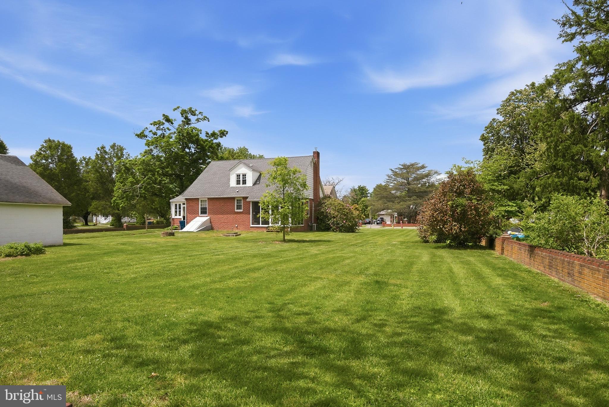 ELKTON - Residential