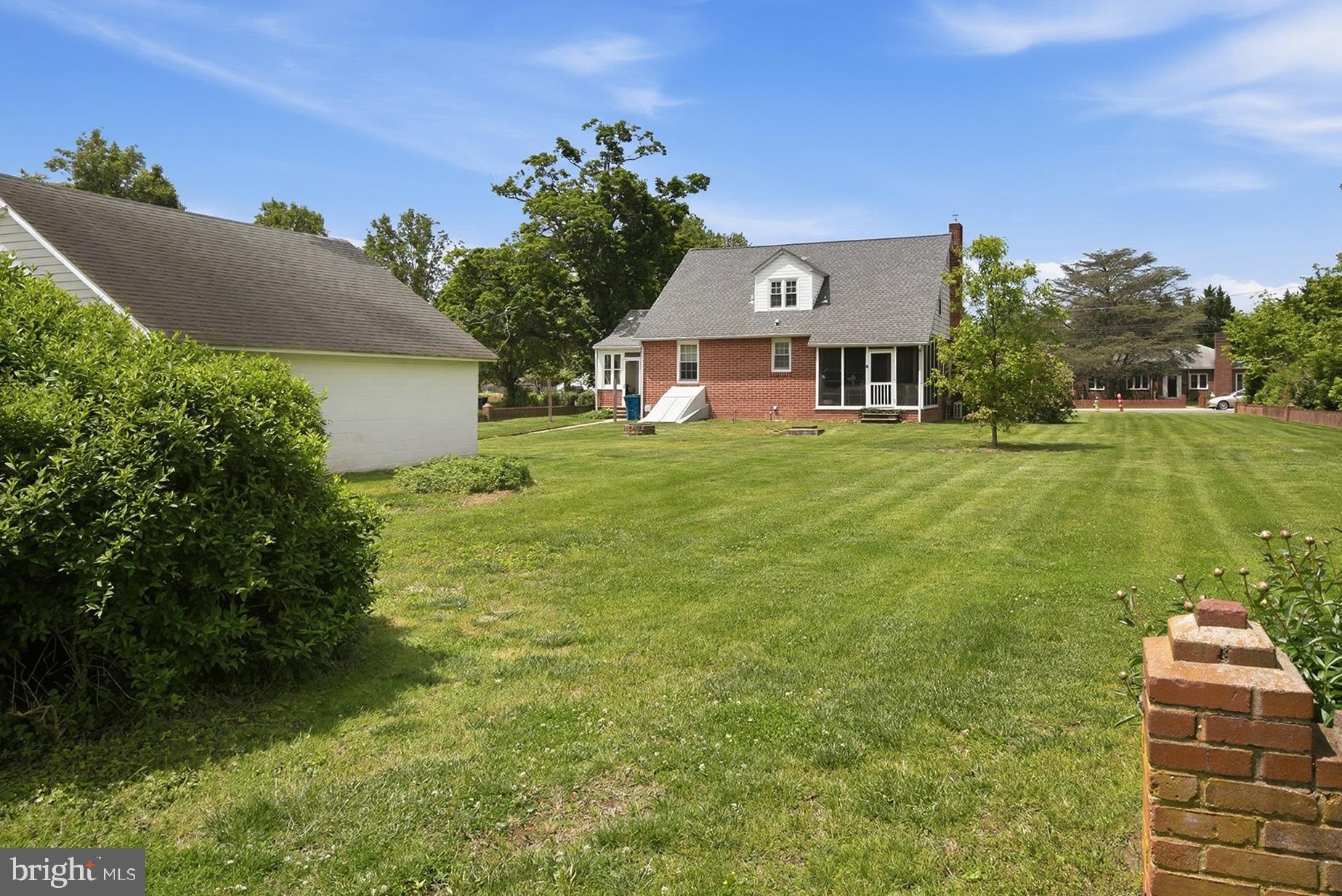 ELKTON - Residential