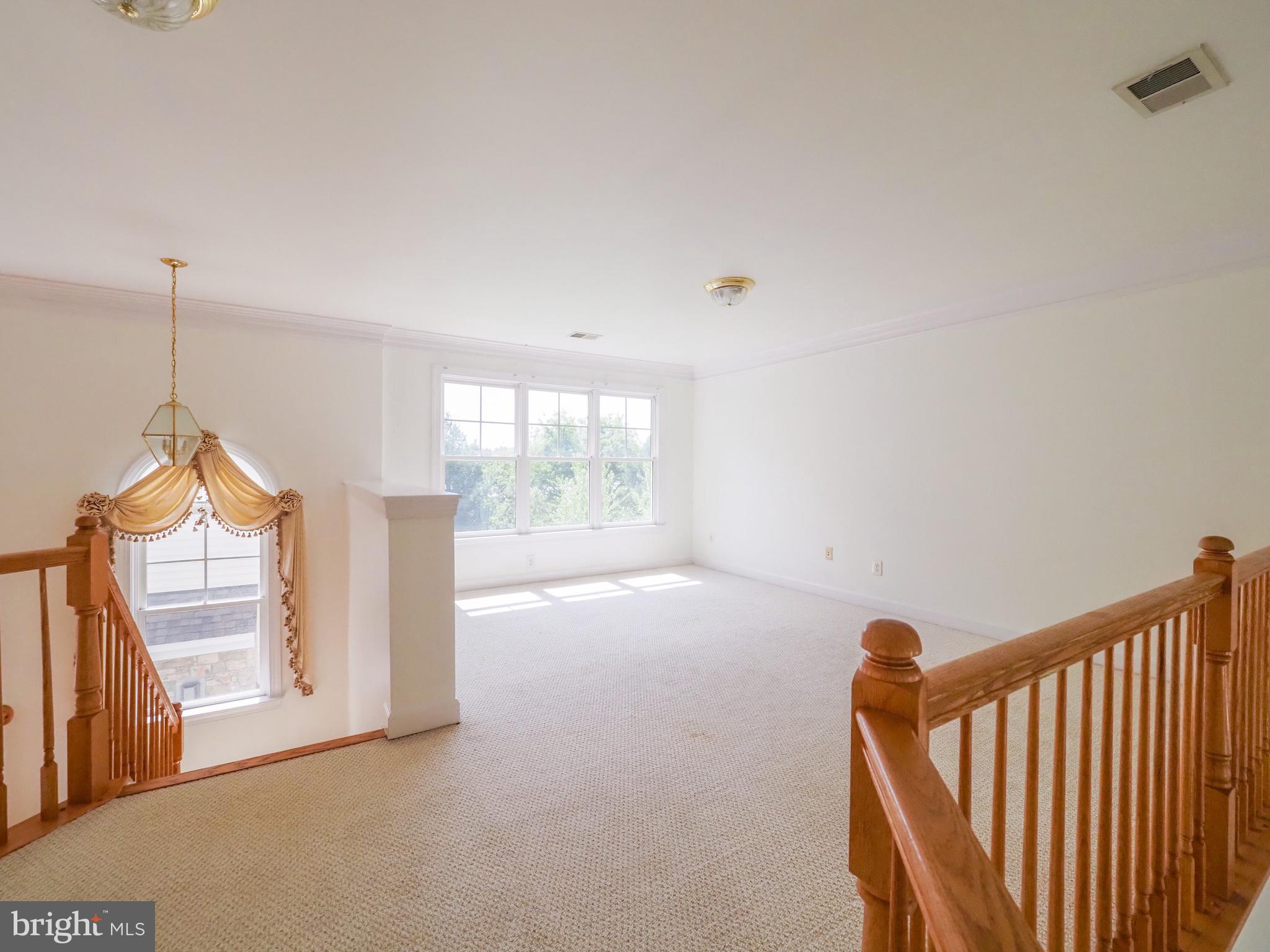 STONE LAKE - Residential