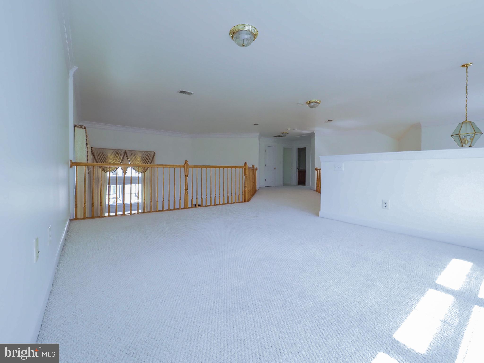 STONE LAKE - Residential