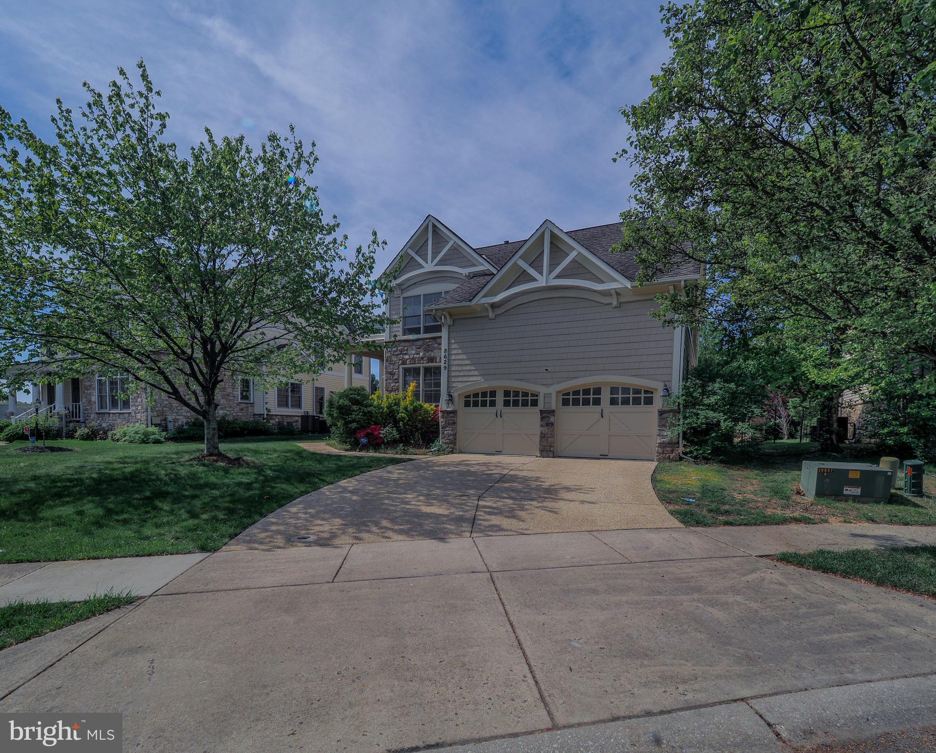 STONE LAKE - Residential