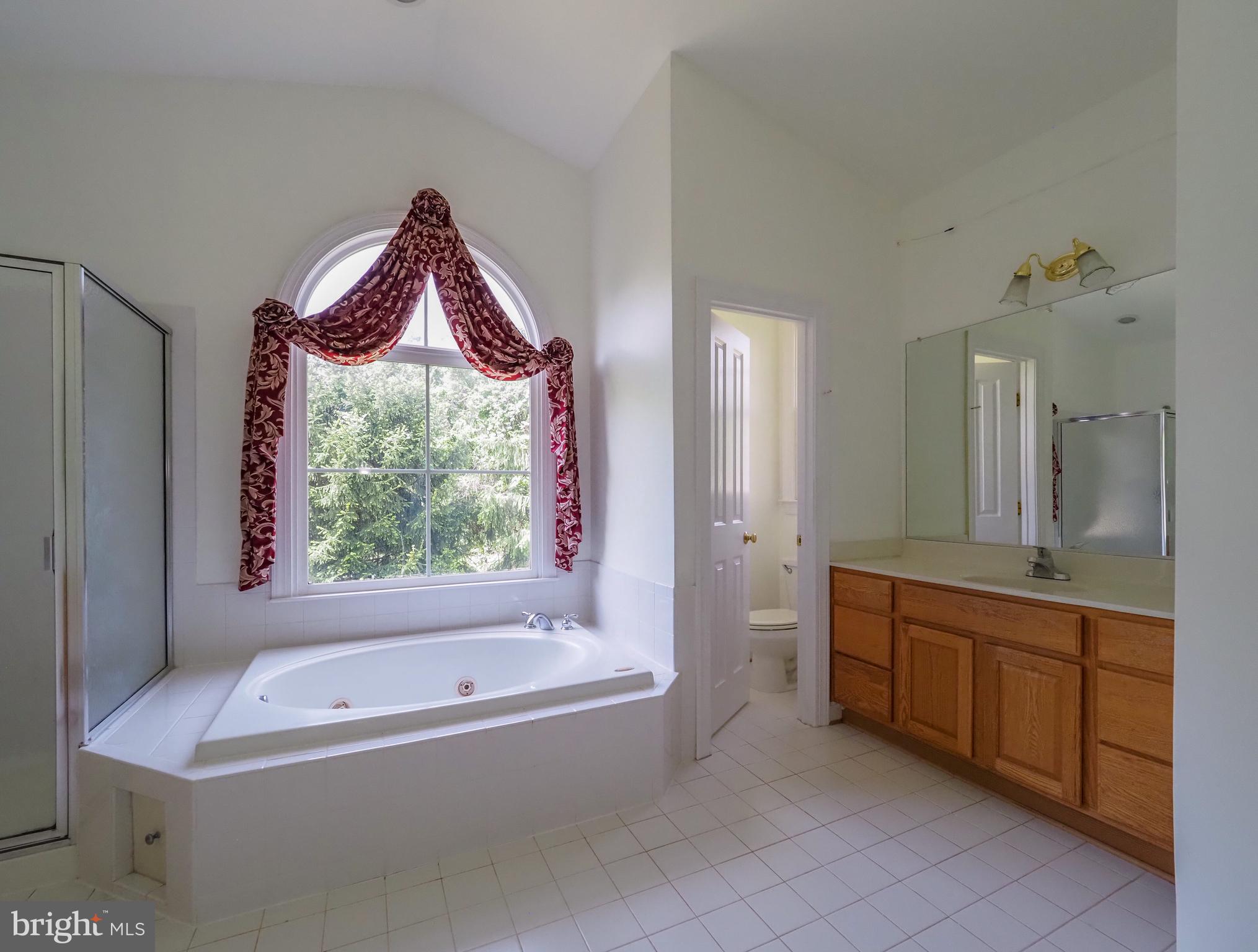 STONE LAKE - Residential