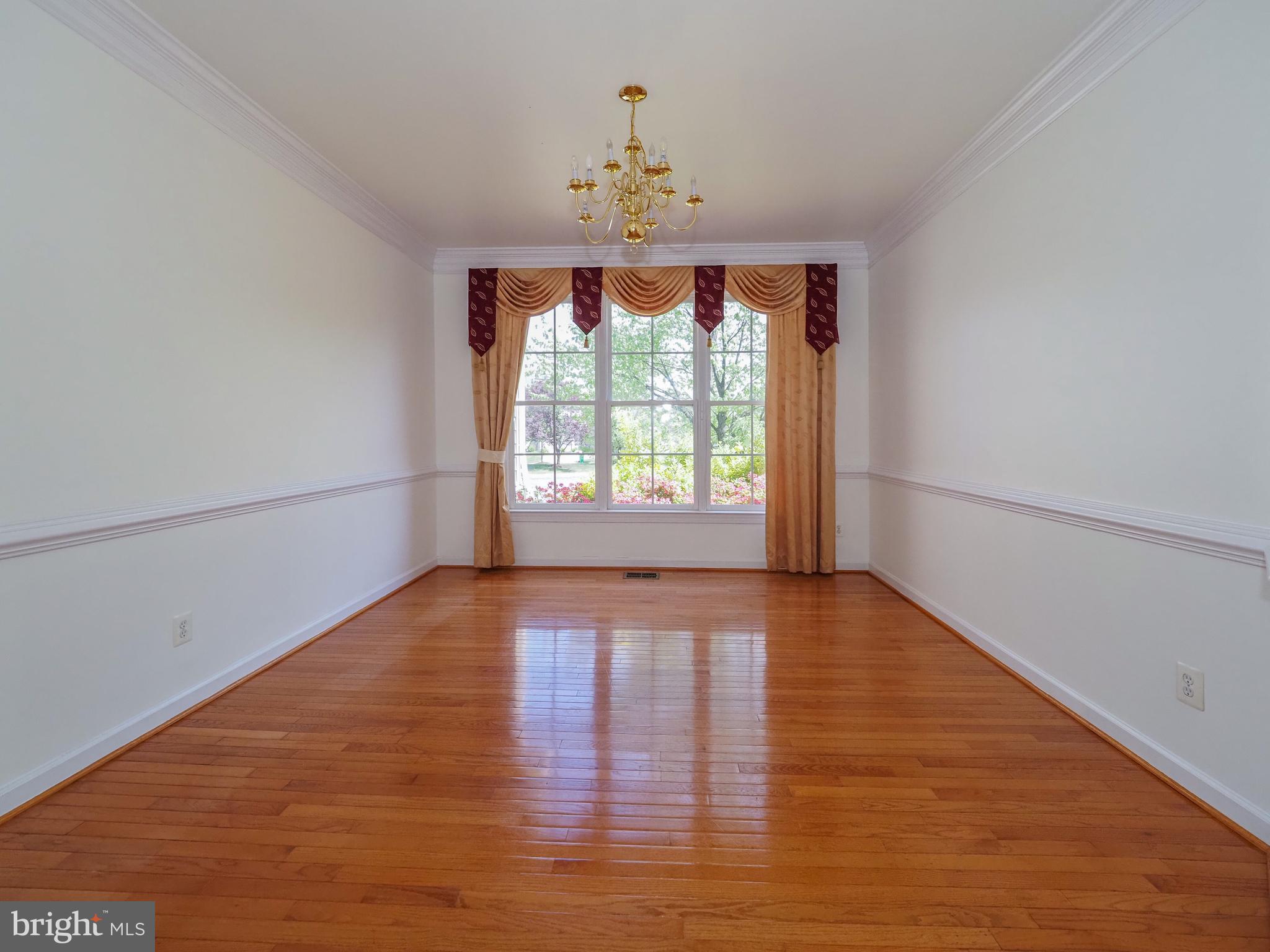 STONE LAKE - Residential