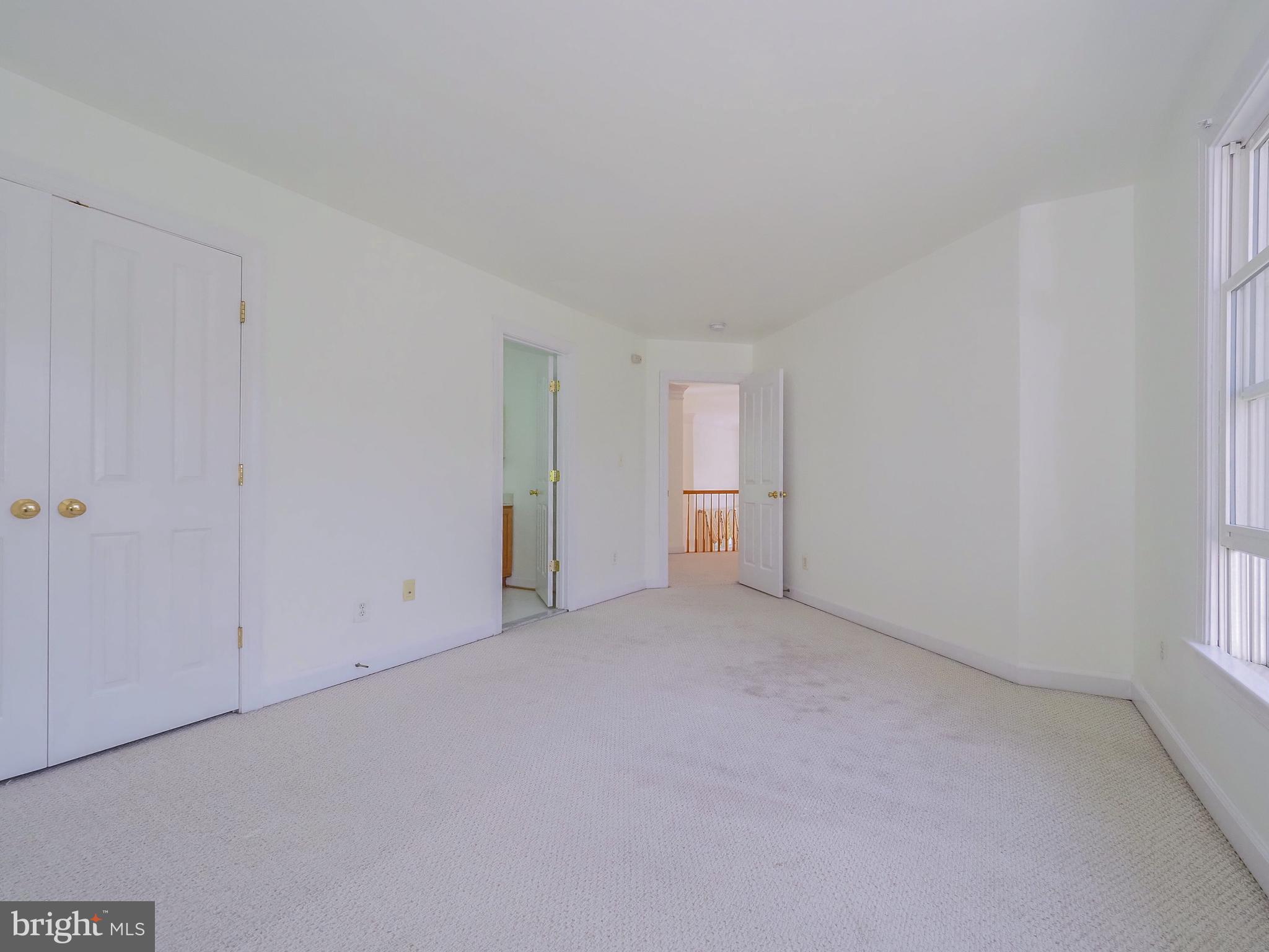 STONE LAKE - Residential