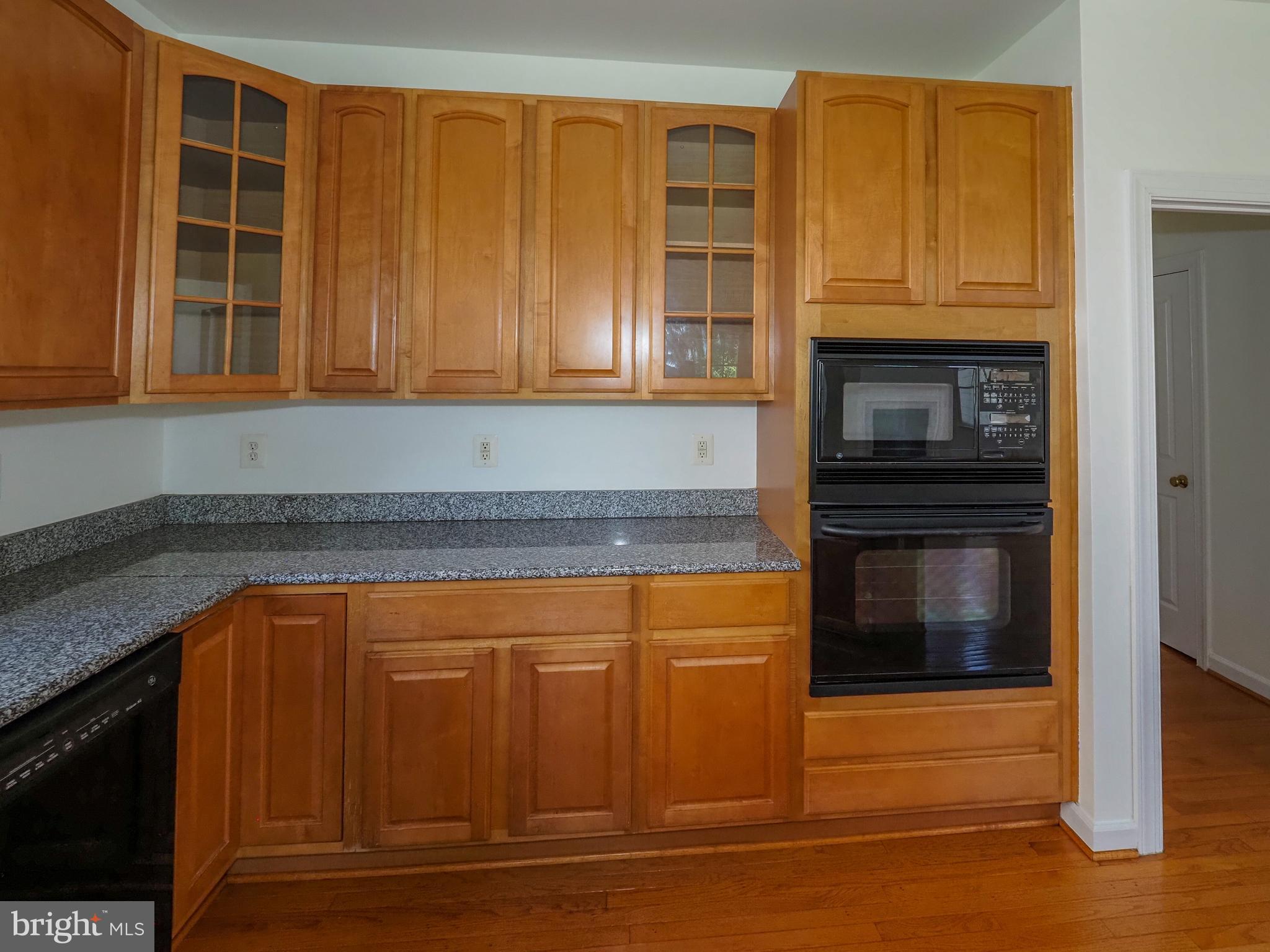 STONE LAKE - Residential