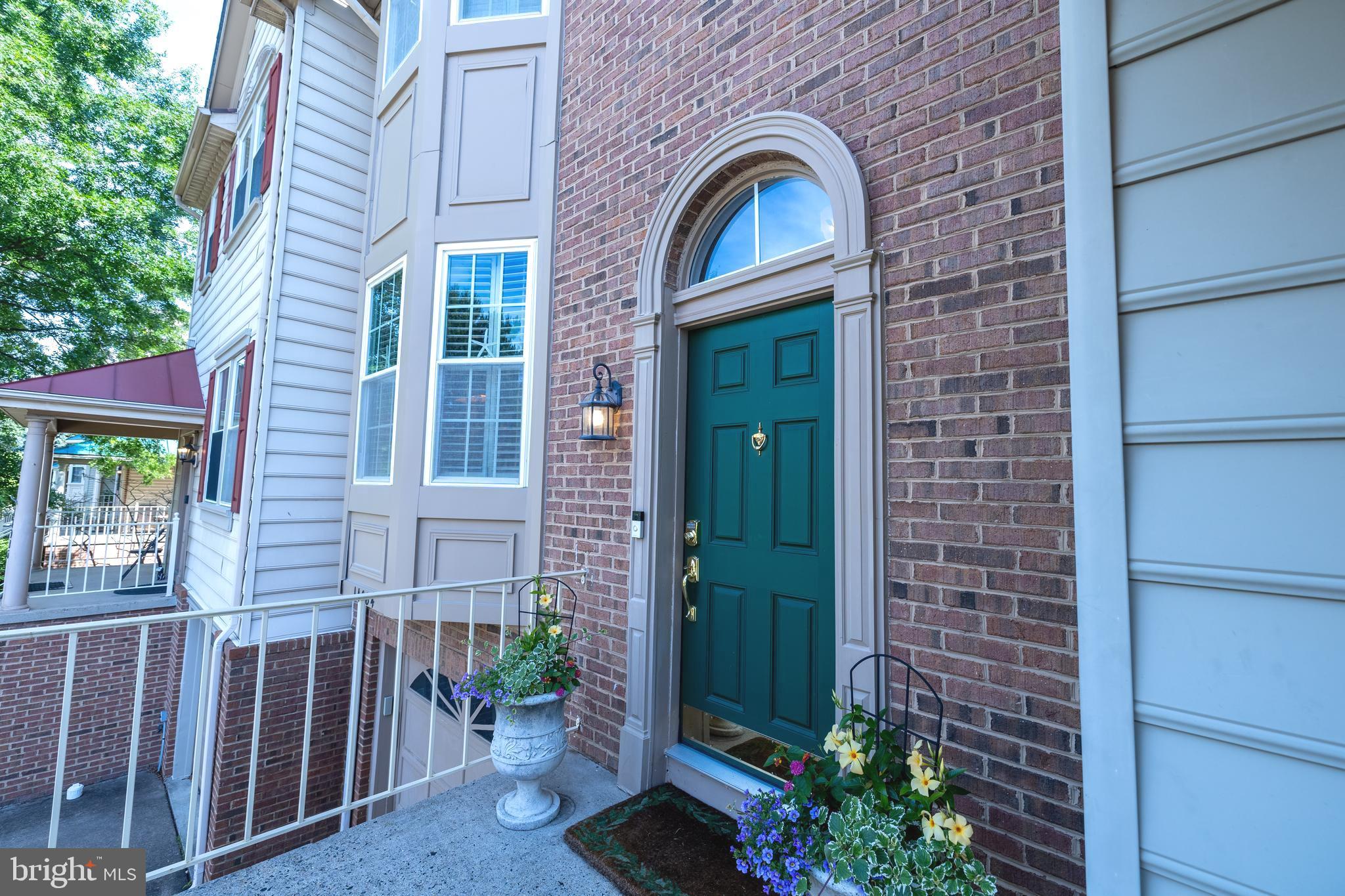 WINDING RIDGE - Residential