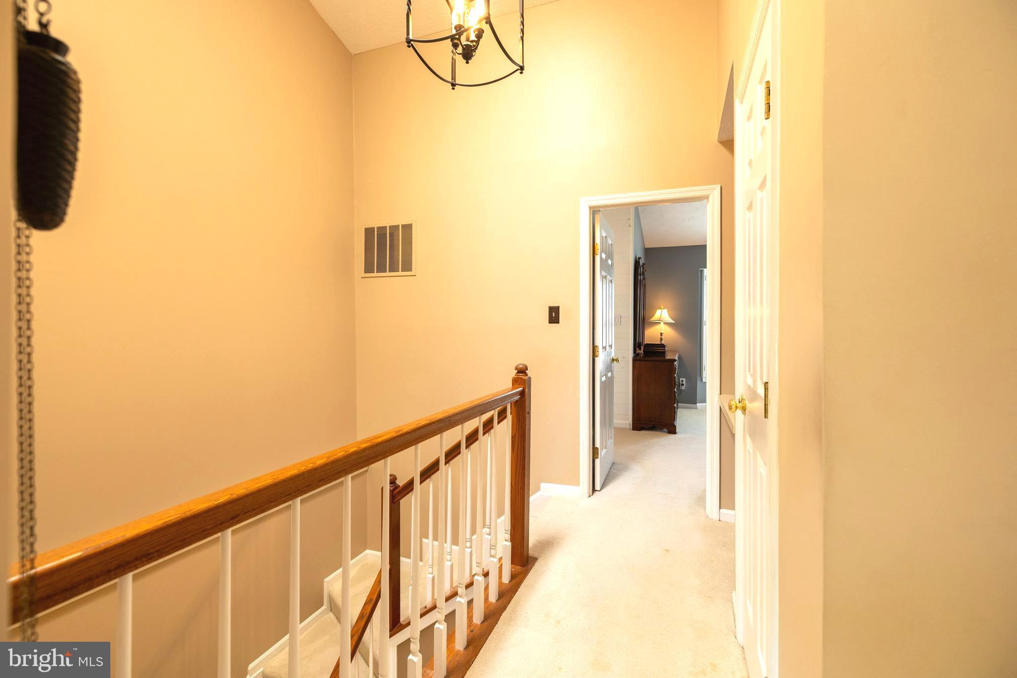 WINDING RIDGE - Residential