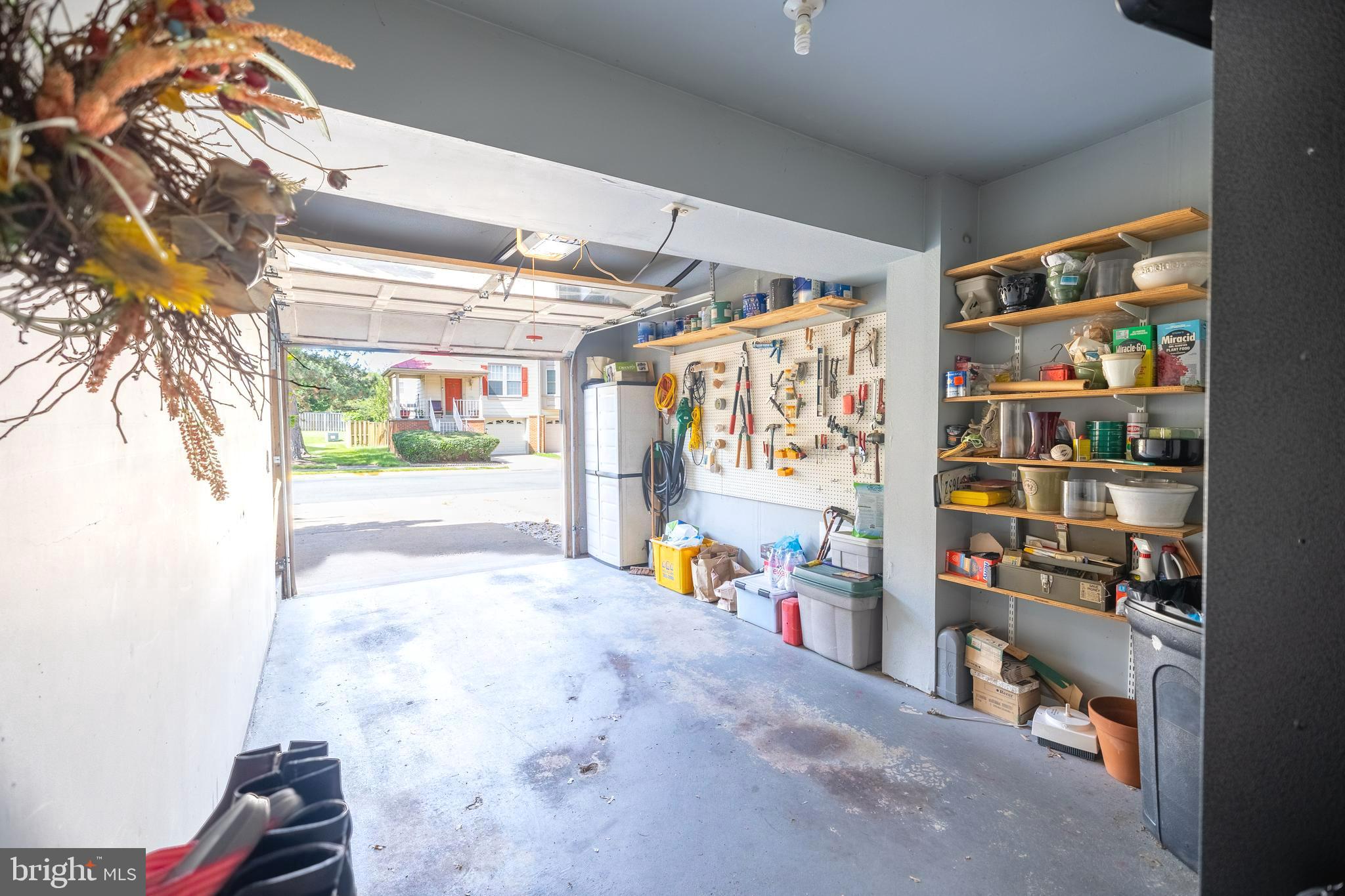 WINDING RIDGE - Residential