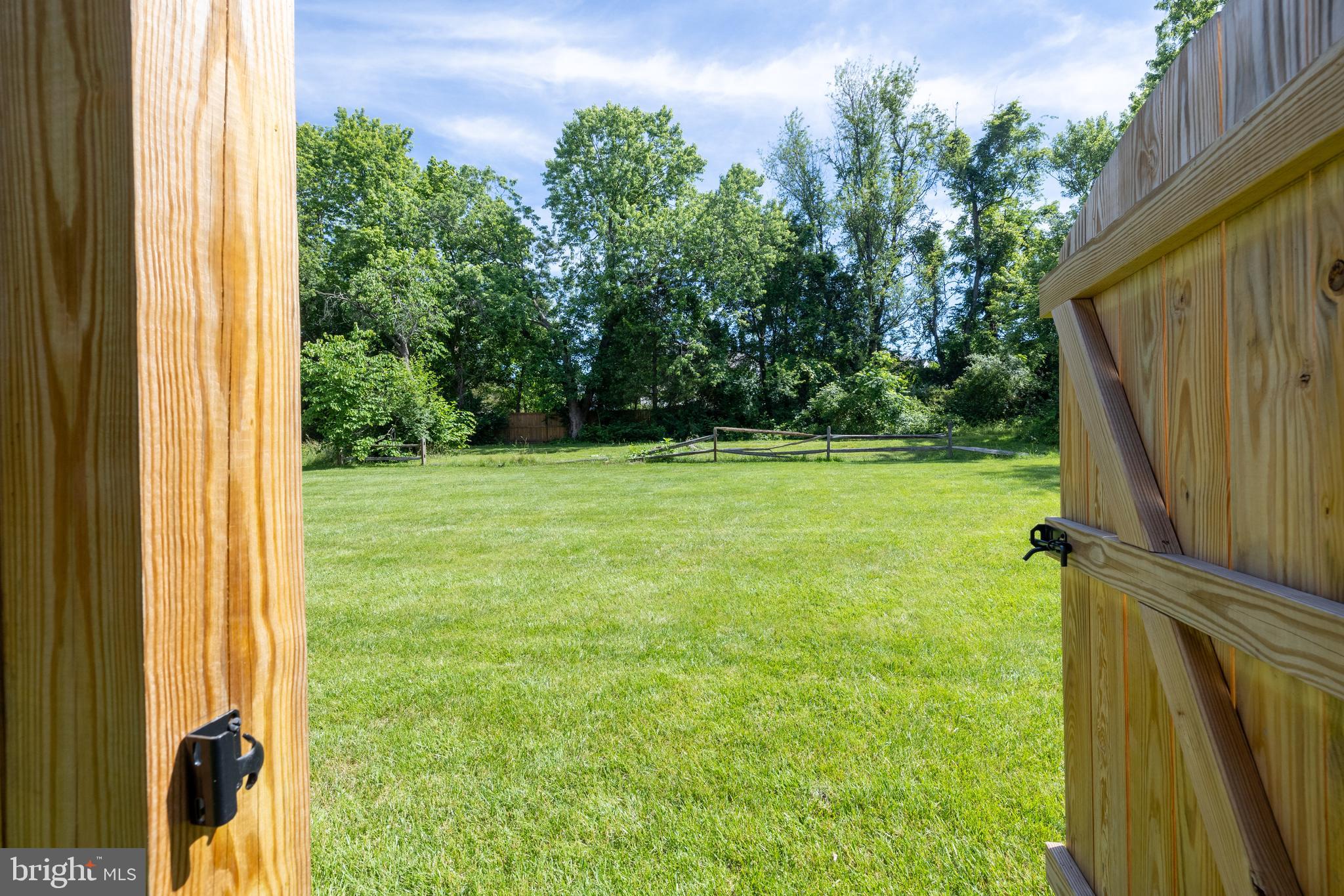 WINDING RIDGE - Residential