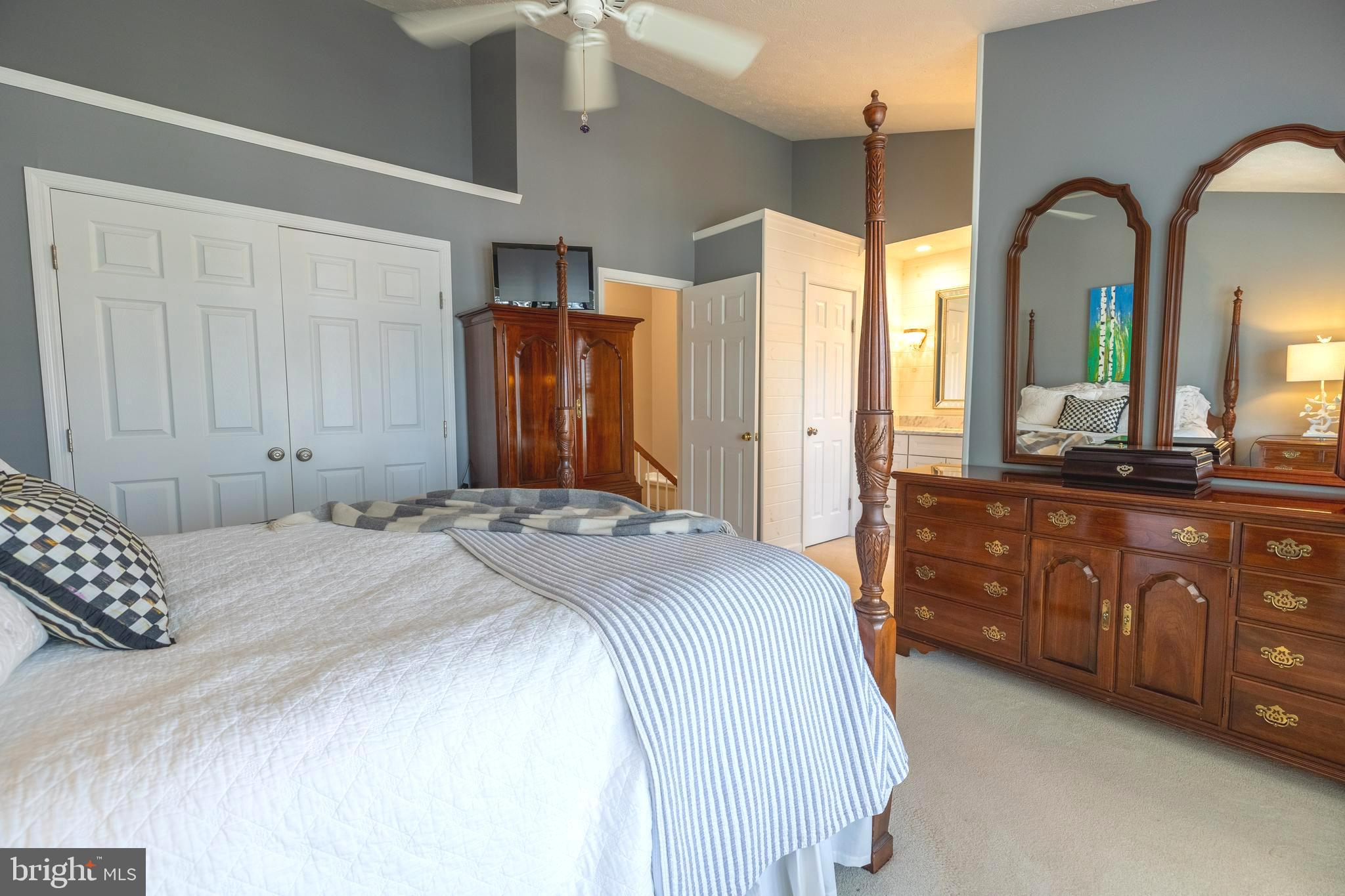 WINDING RIDGE - Residential