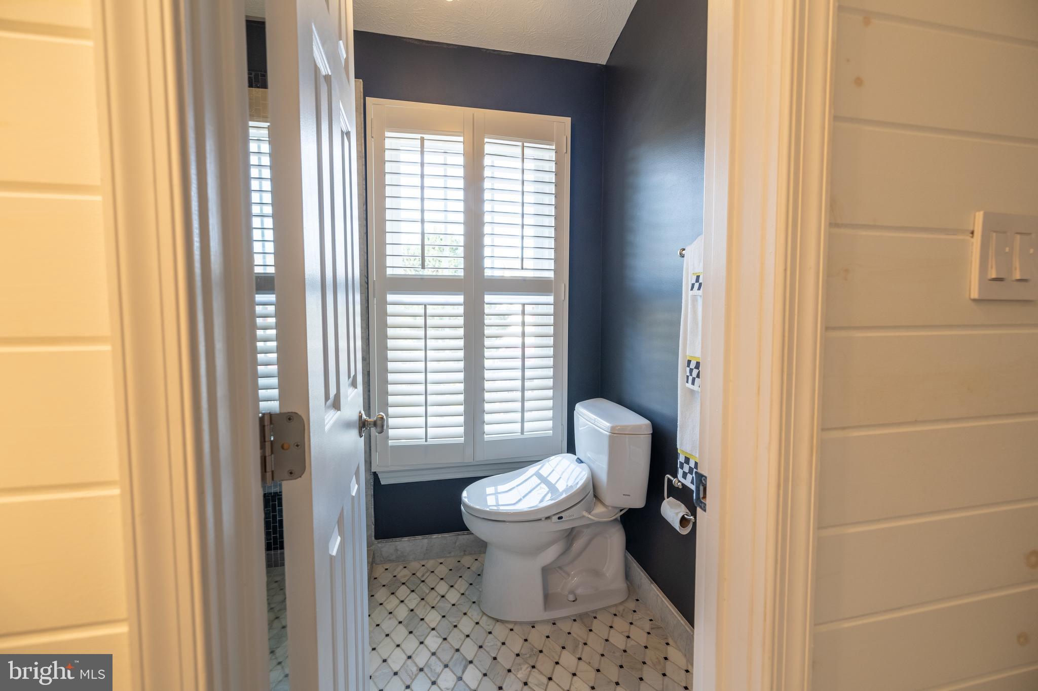 WINDING RIDGE - Residential