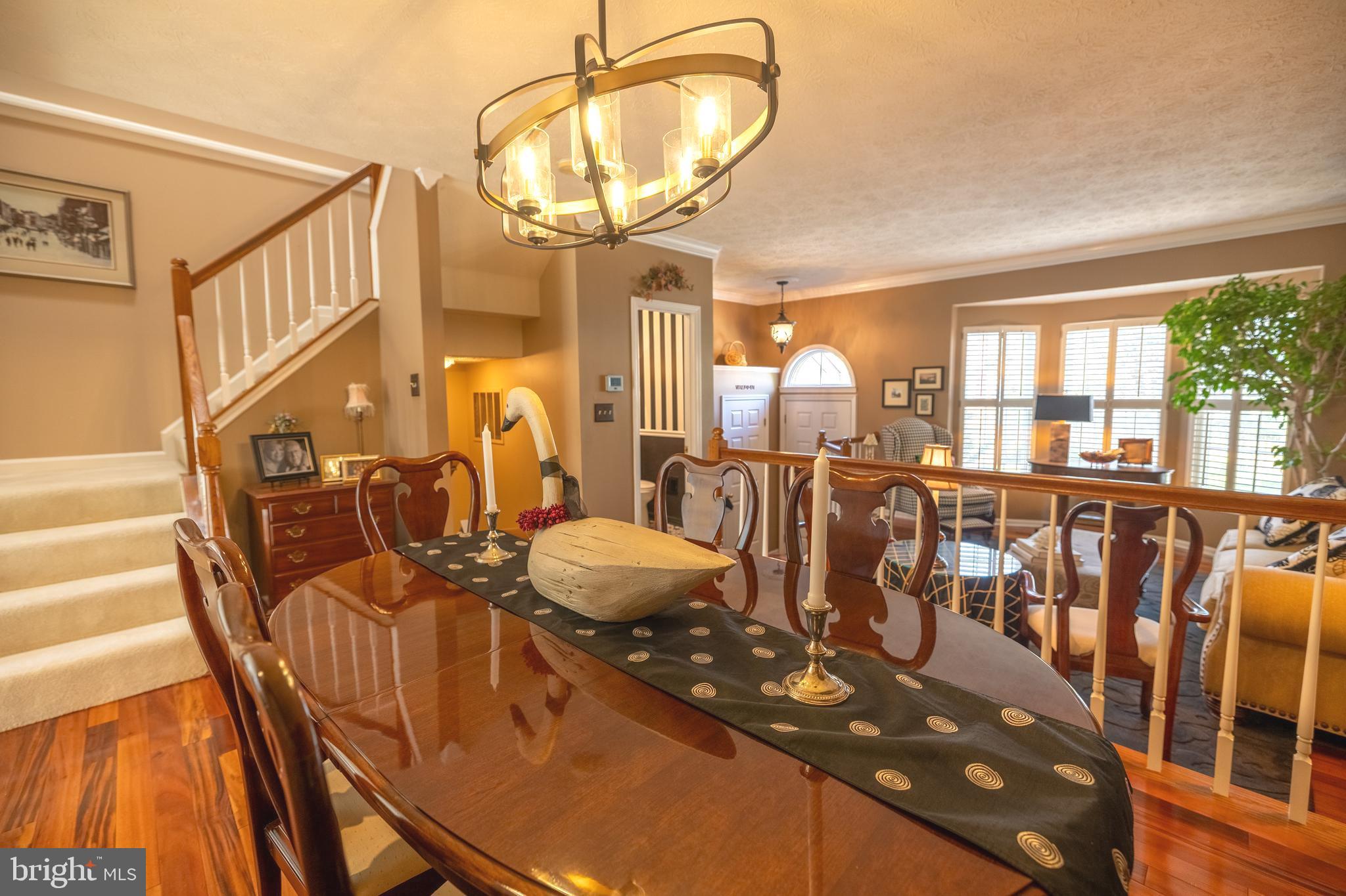 WINDING RIDGE - Residential