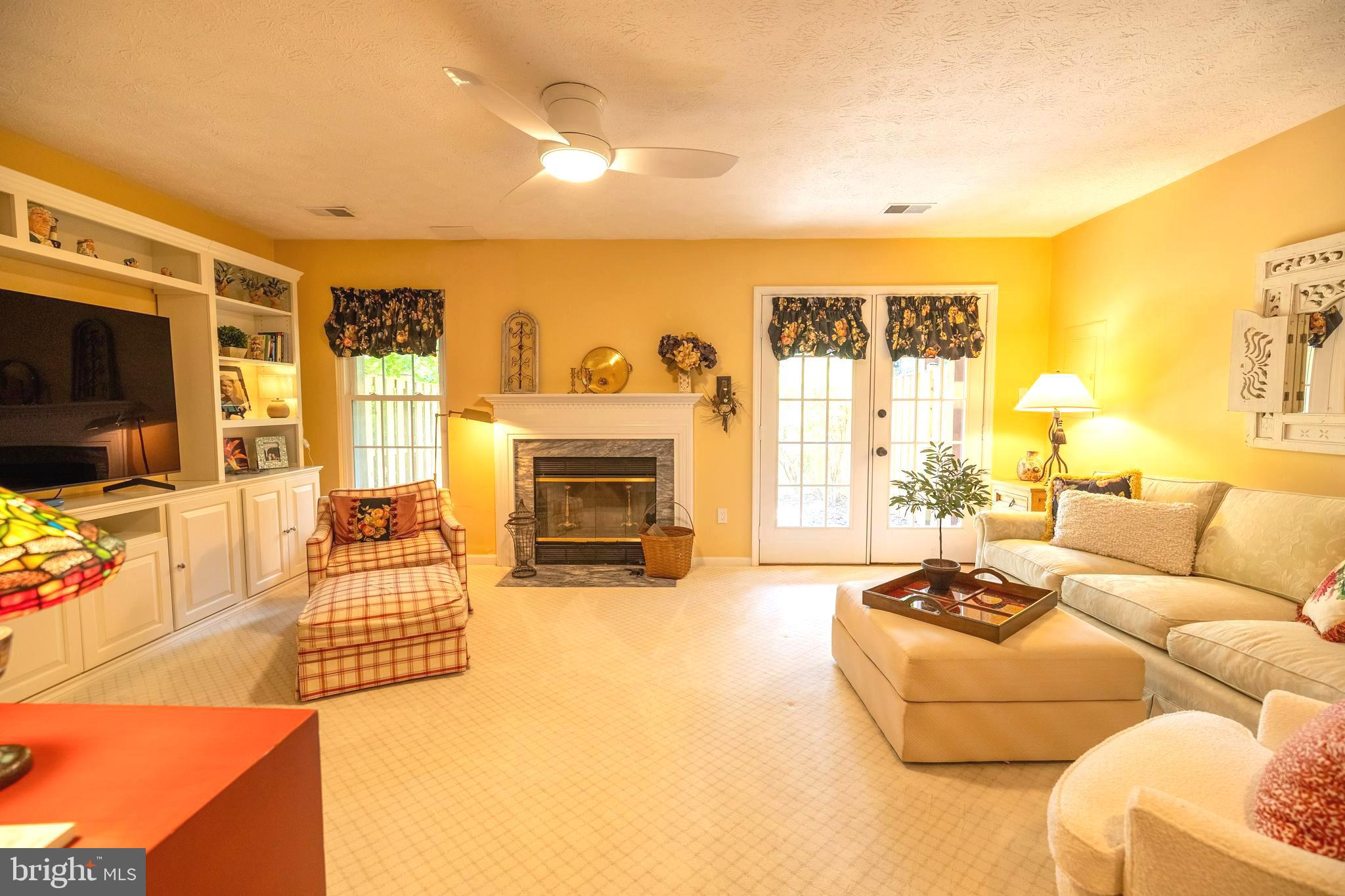 WINDING RIDGE - Residential