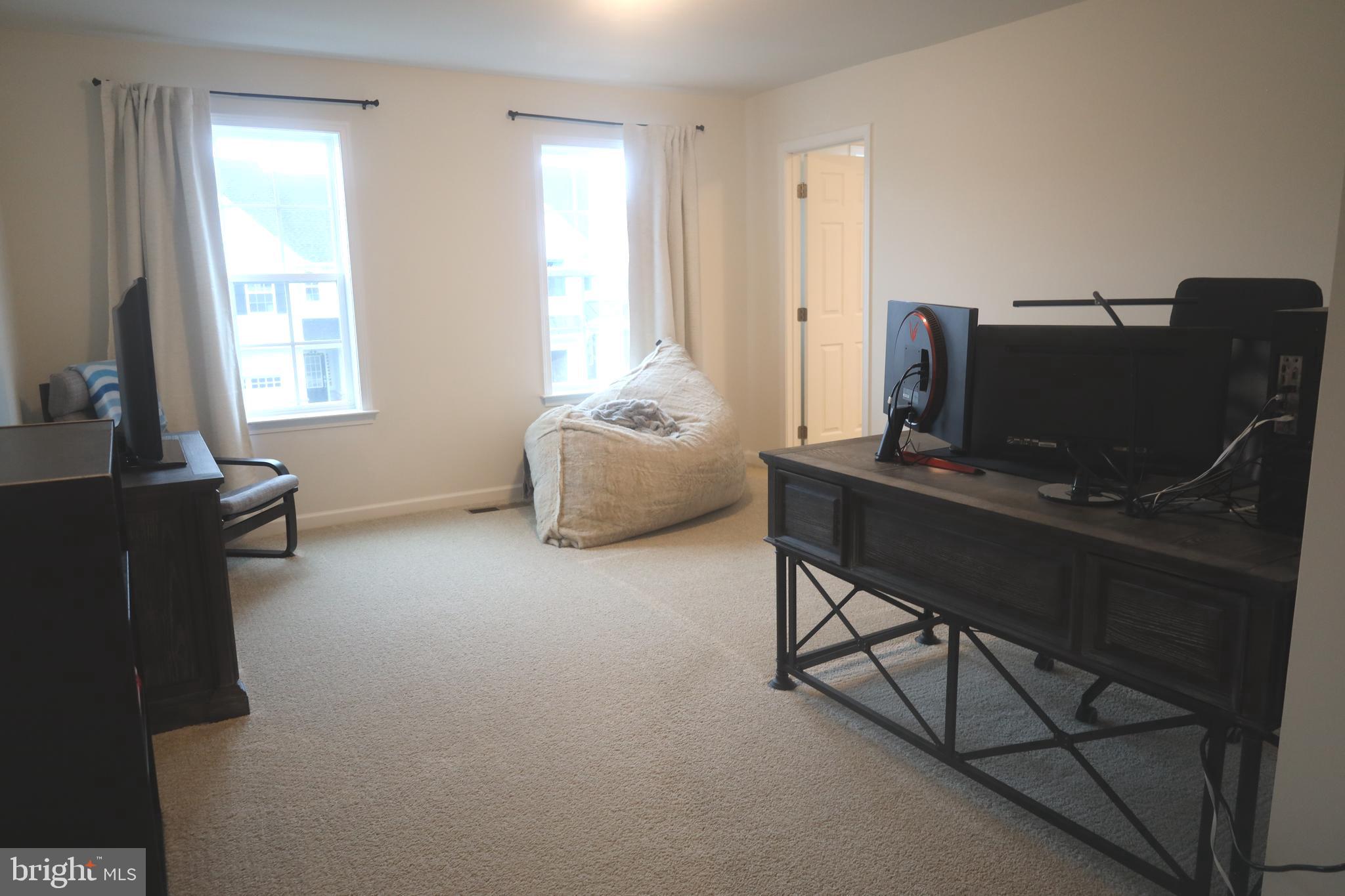 KELLERTON - Residential Lease