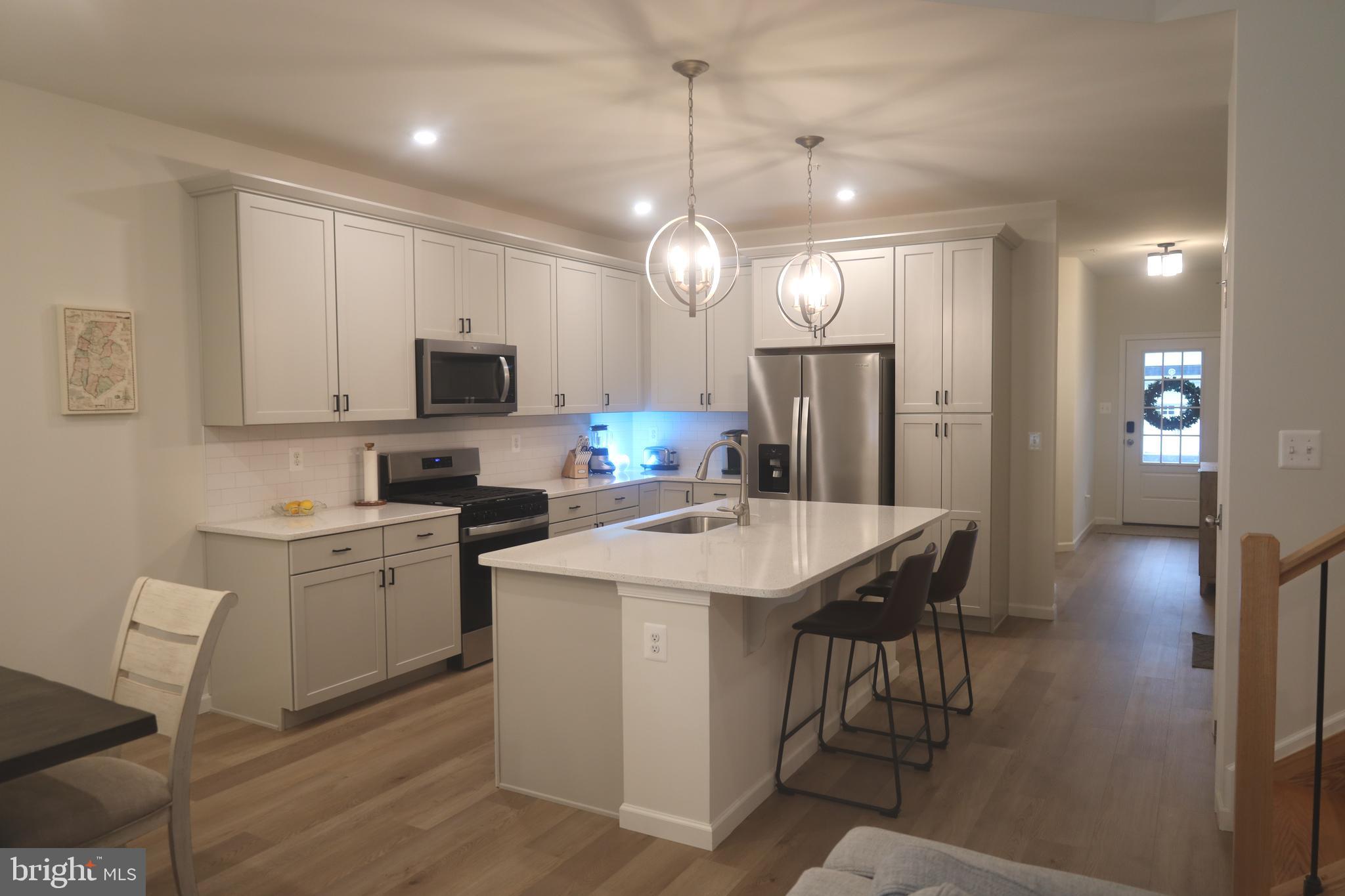 KELLERTON - Residential Lease