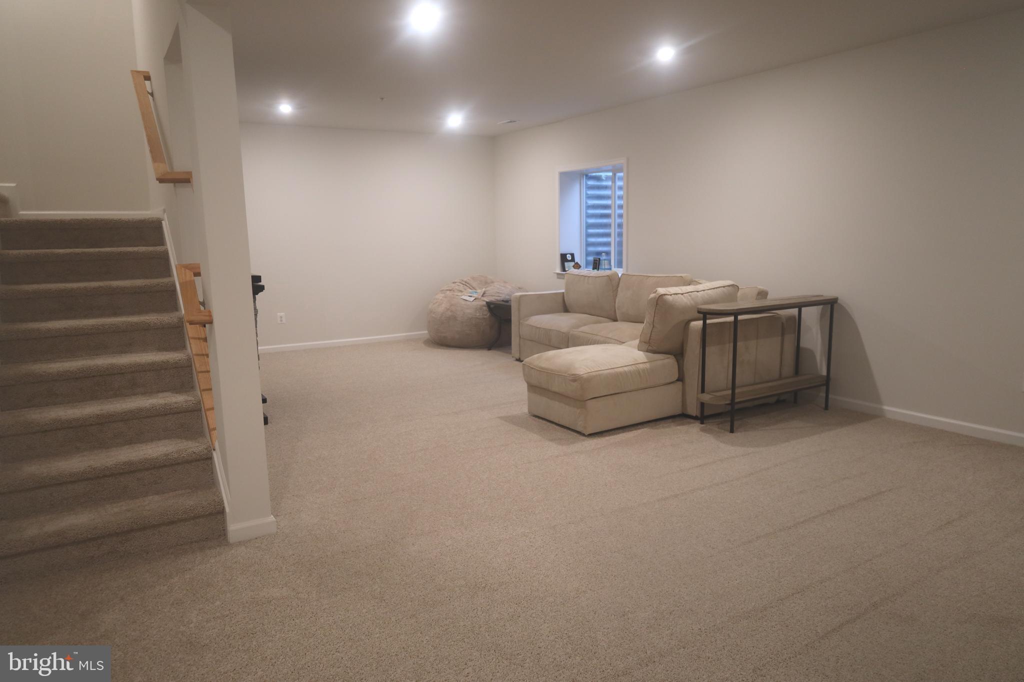 KELLERTON - Residential Lease